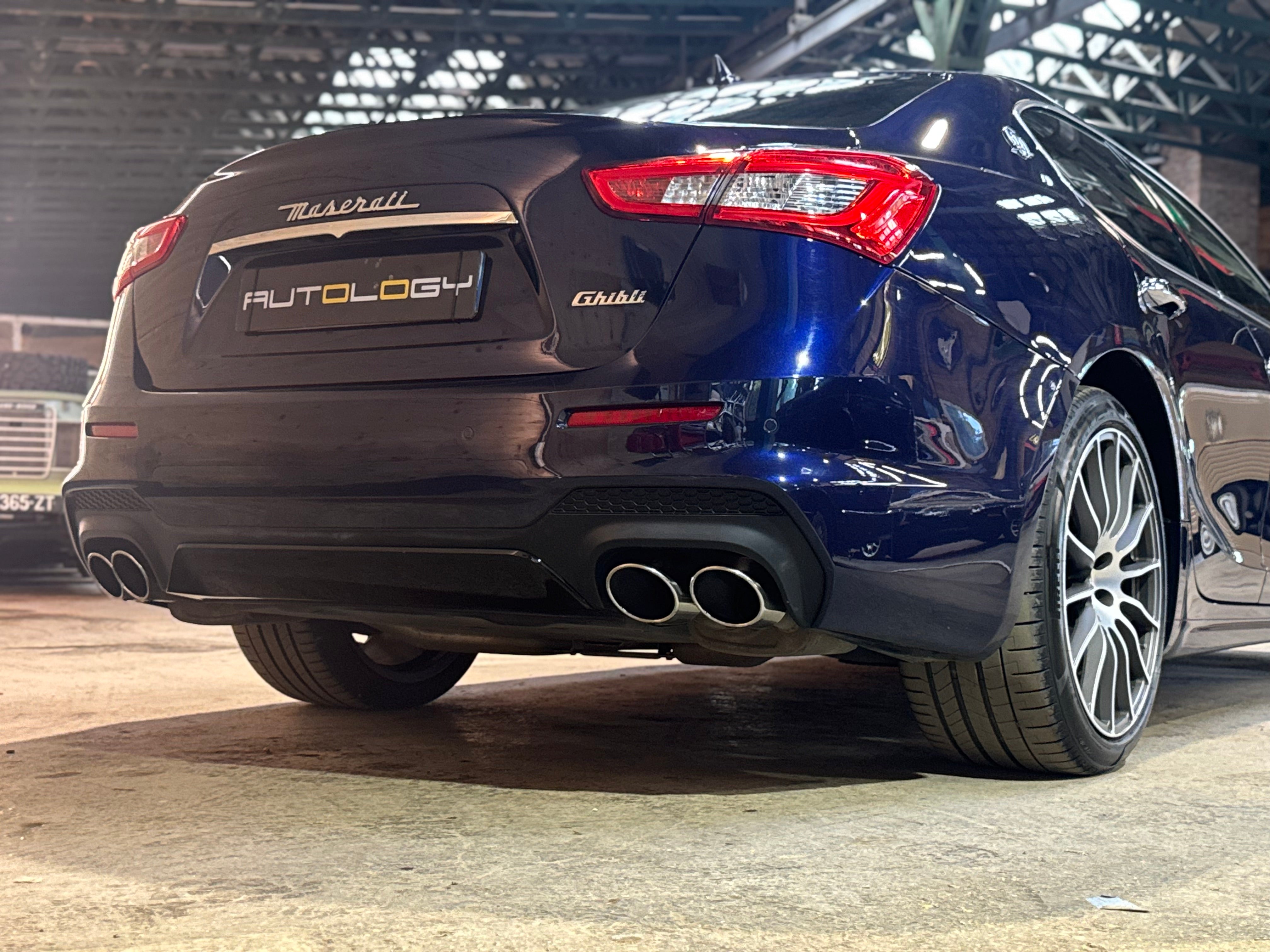 Maserati Ghibli 3.0 V6 350 GranSport