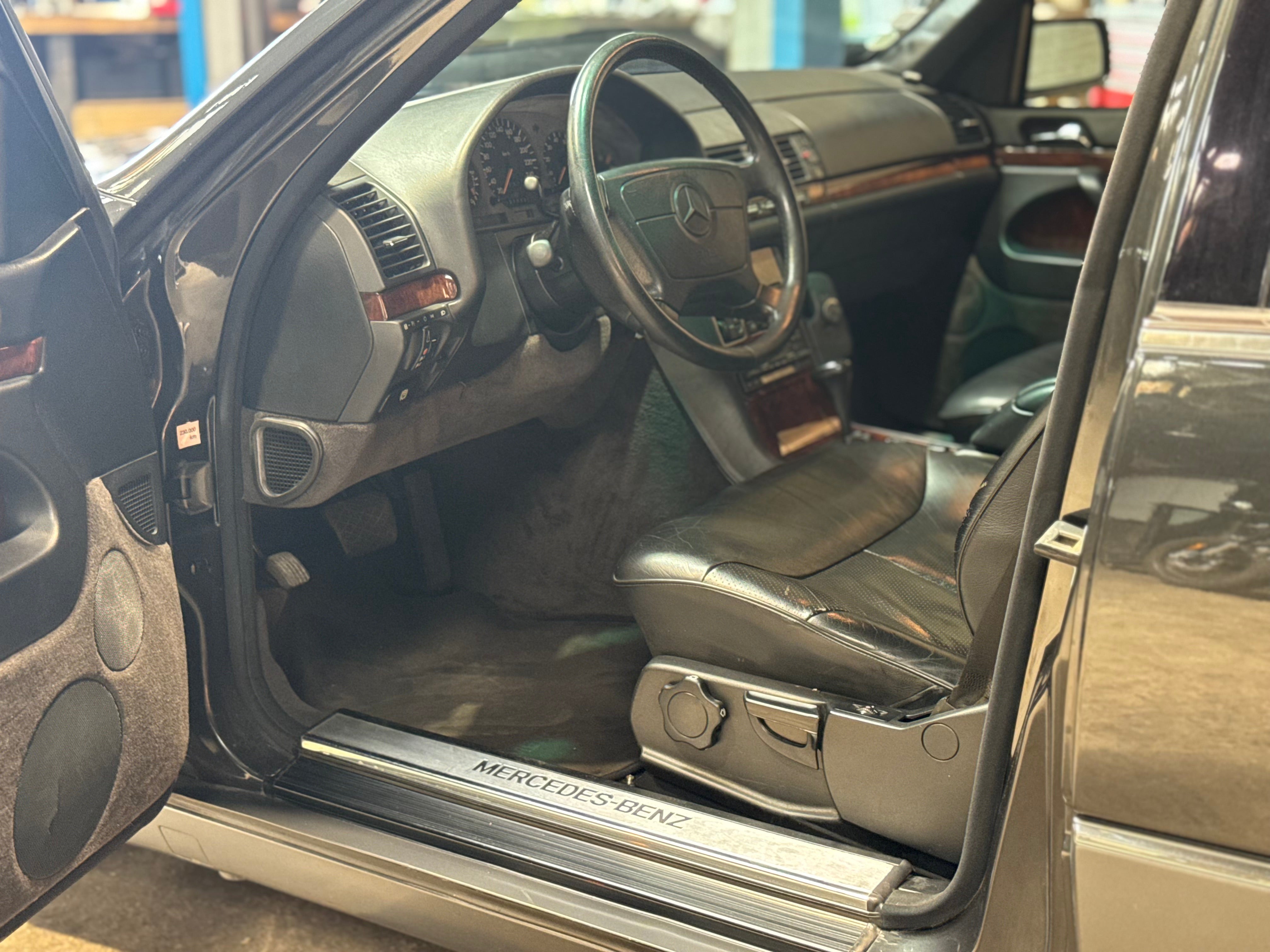 Mercedes 300SE BVA