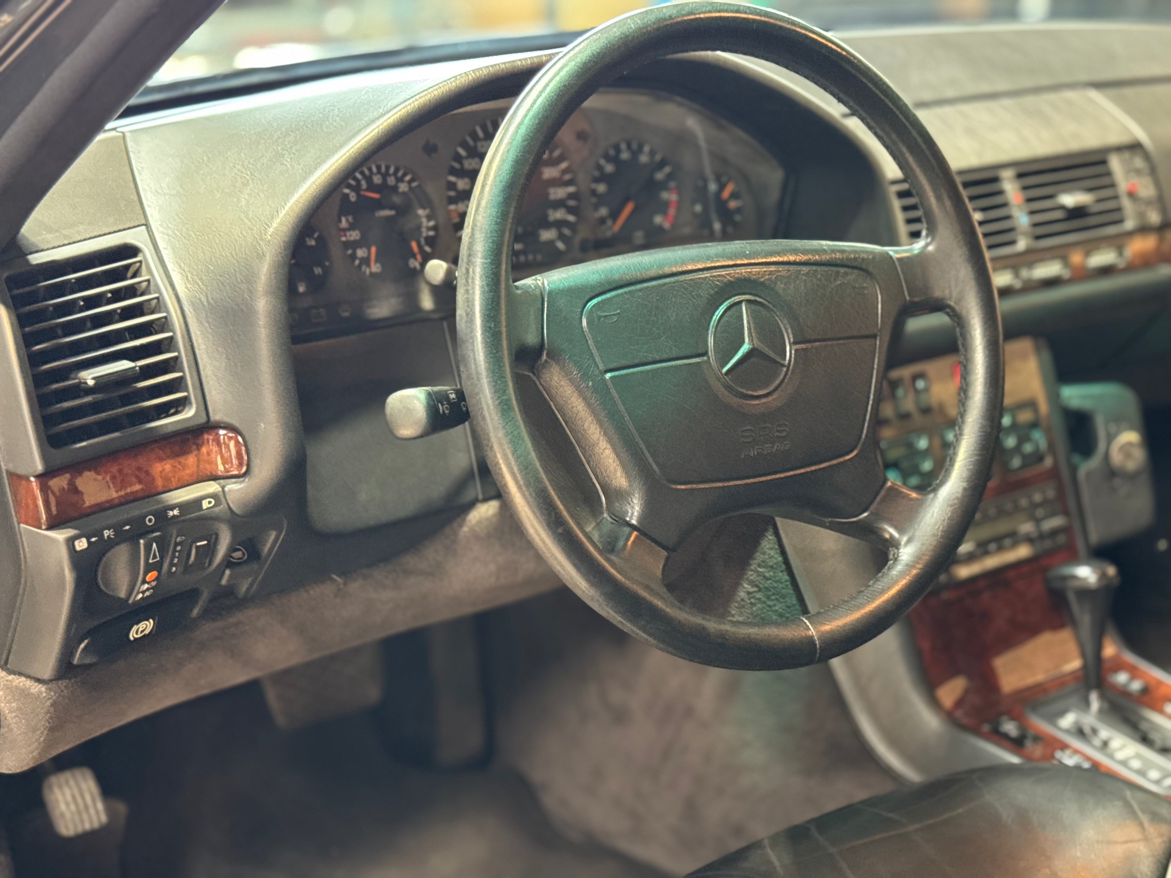 Mercedes 300SE BVA