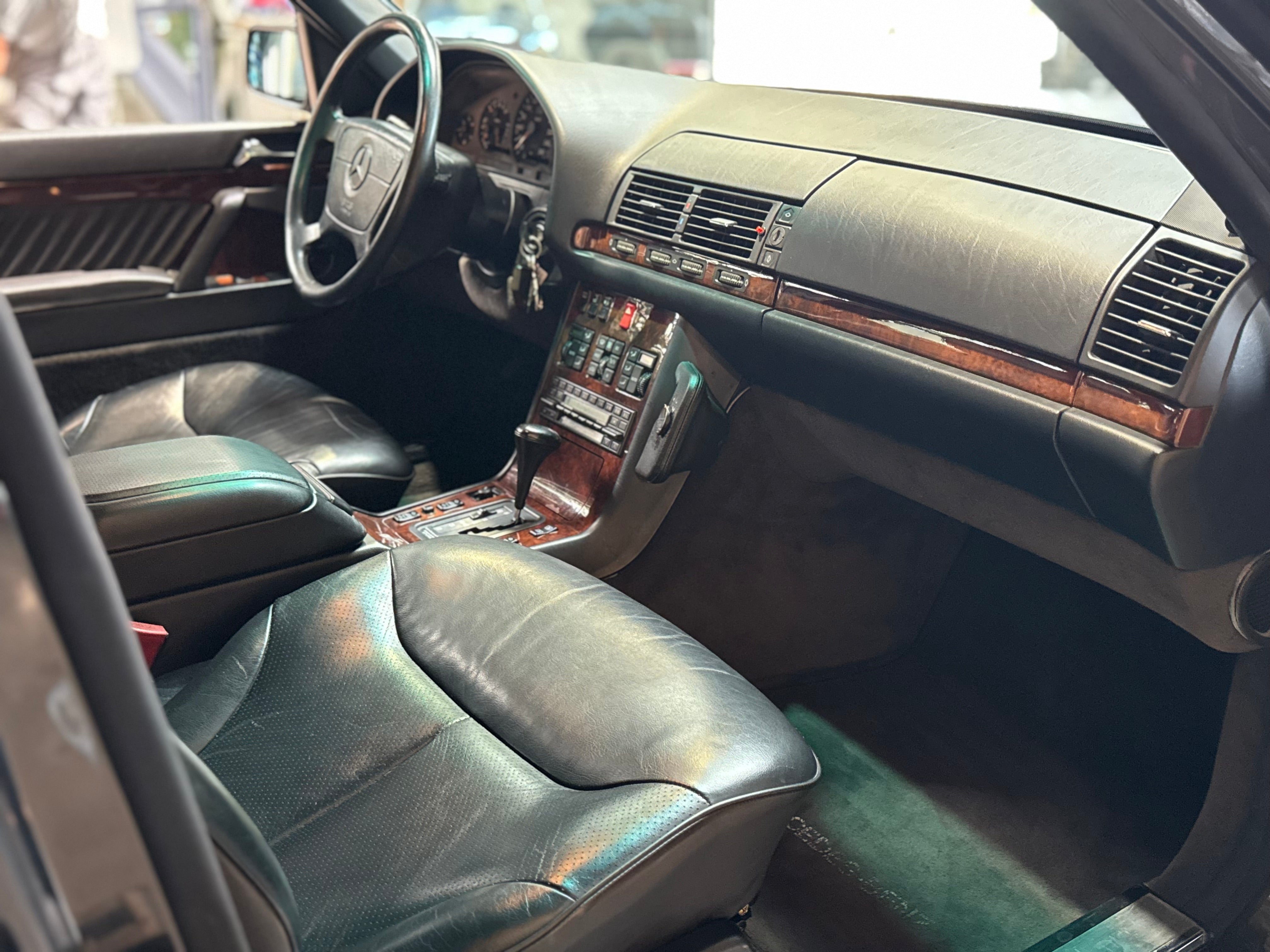 Mercedes 300SE BVA