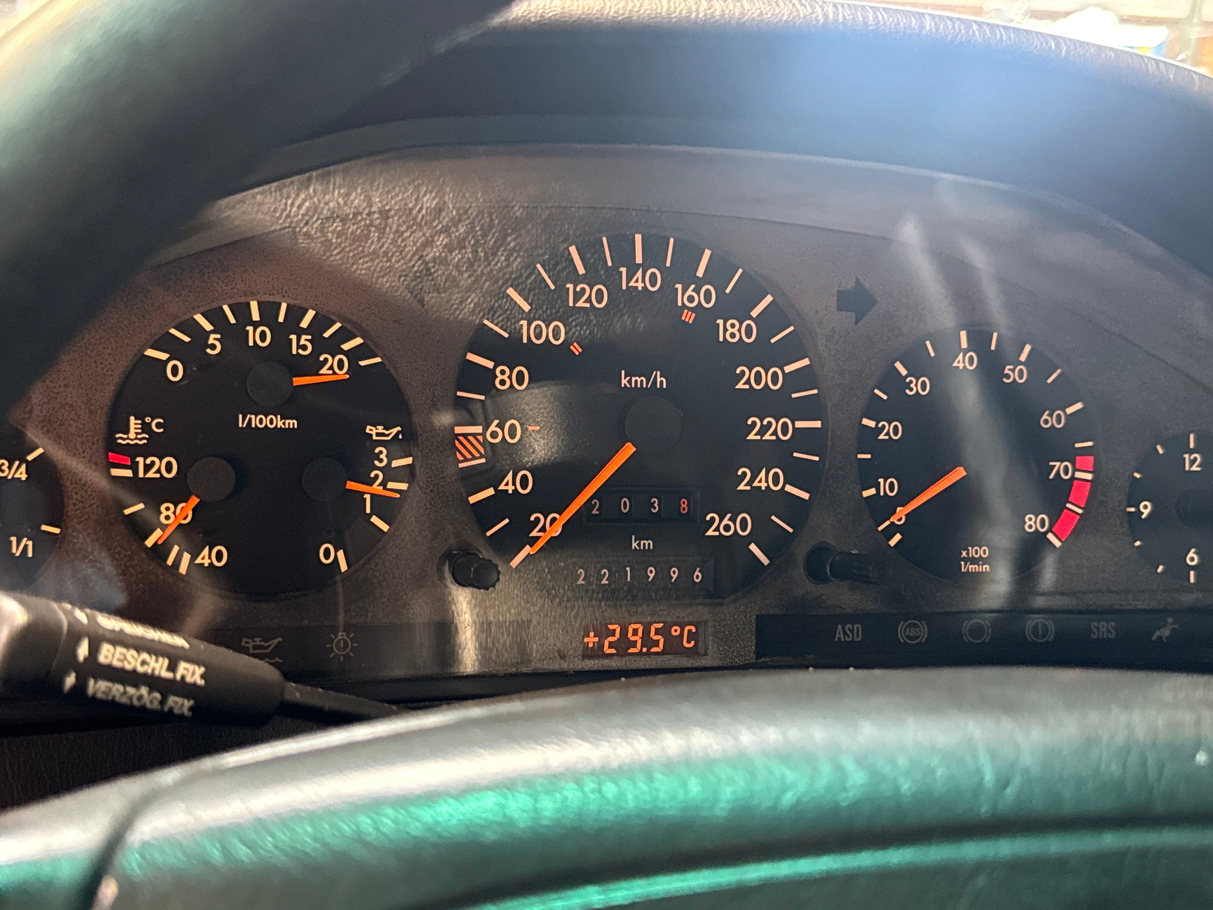 Mercedes 300SE BVA