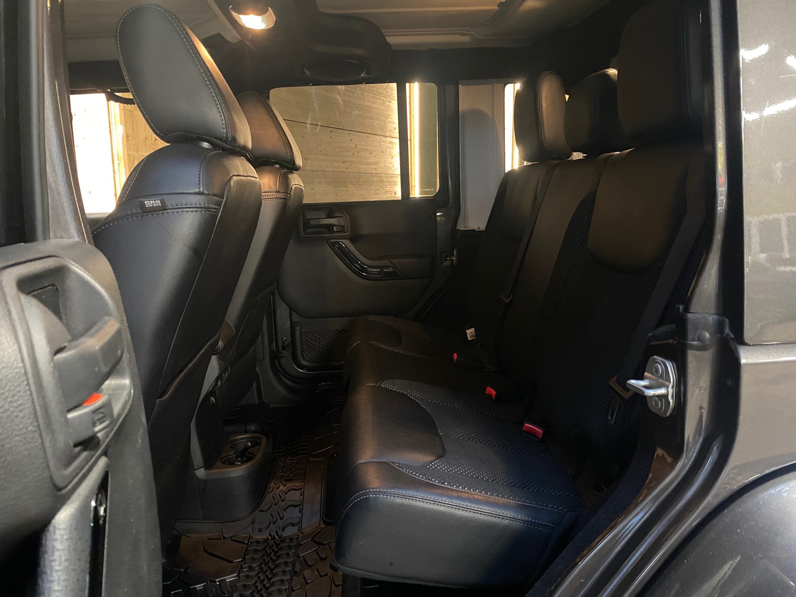 Jeep Wrangler JK Unlimited V6 3.6 BackCountry