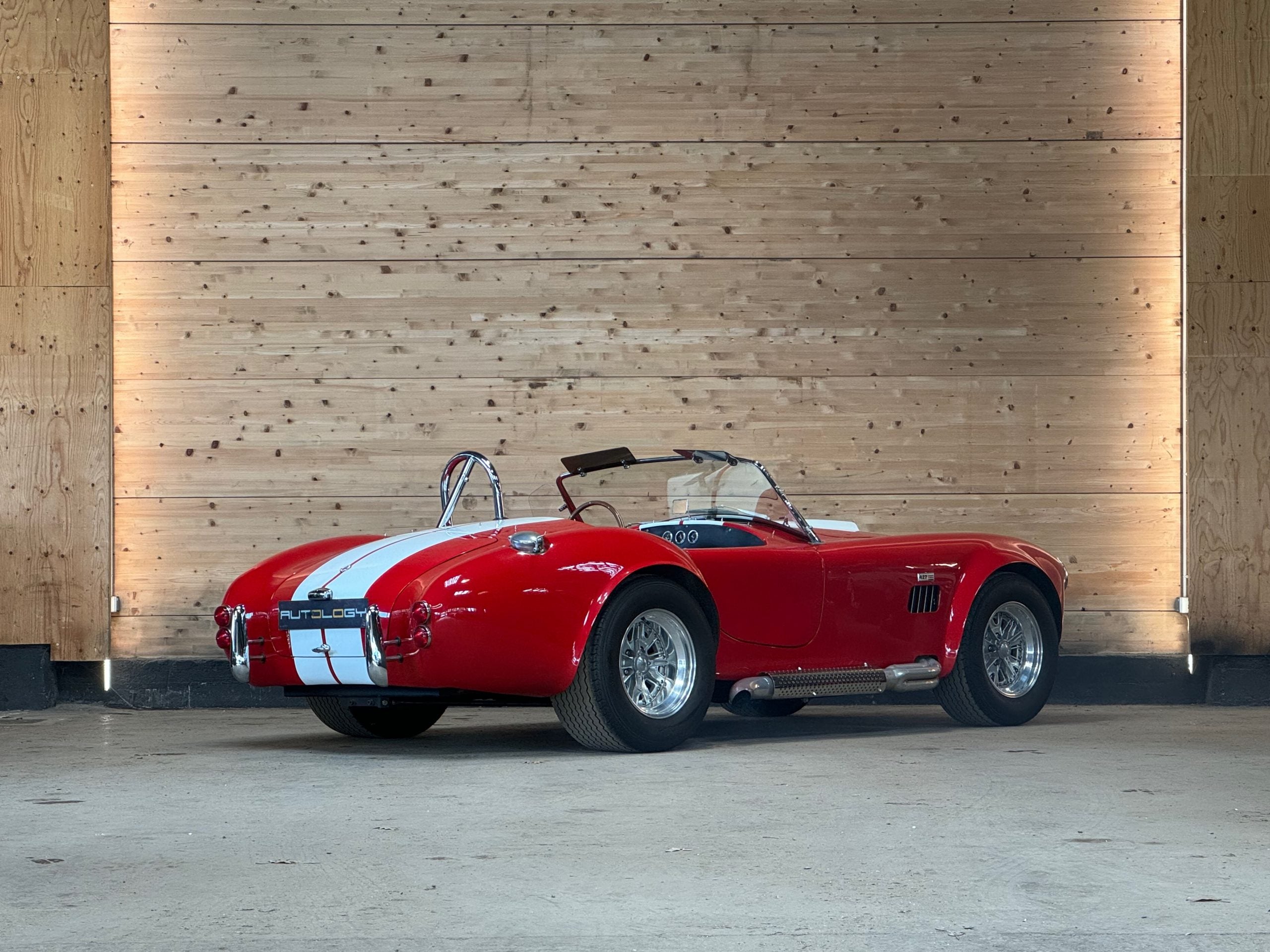 AC Cobra 427 Replica - Unique Motorcars