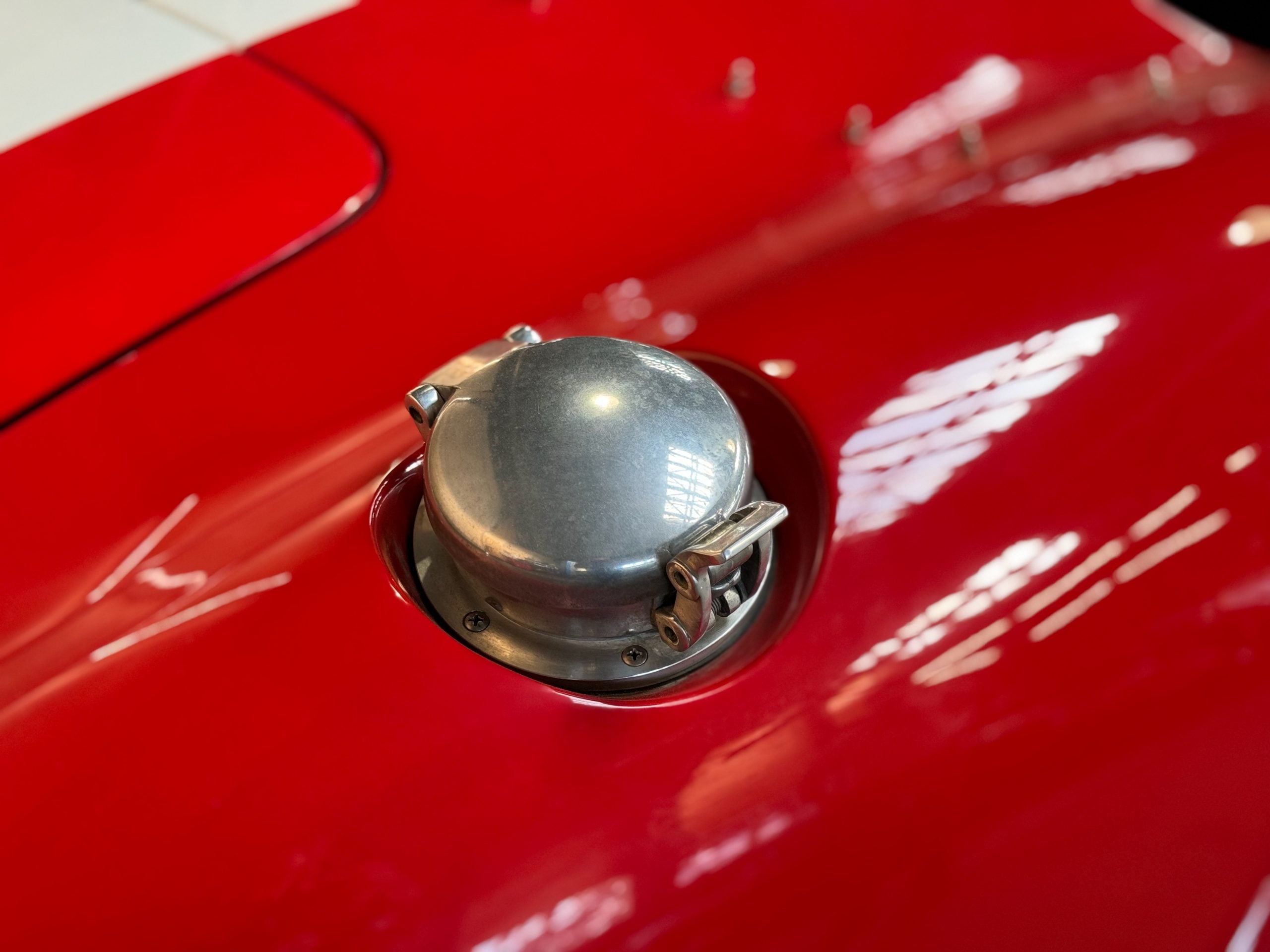 AC Cobra 427 Replica - Unique Motorcars