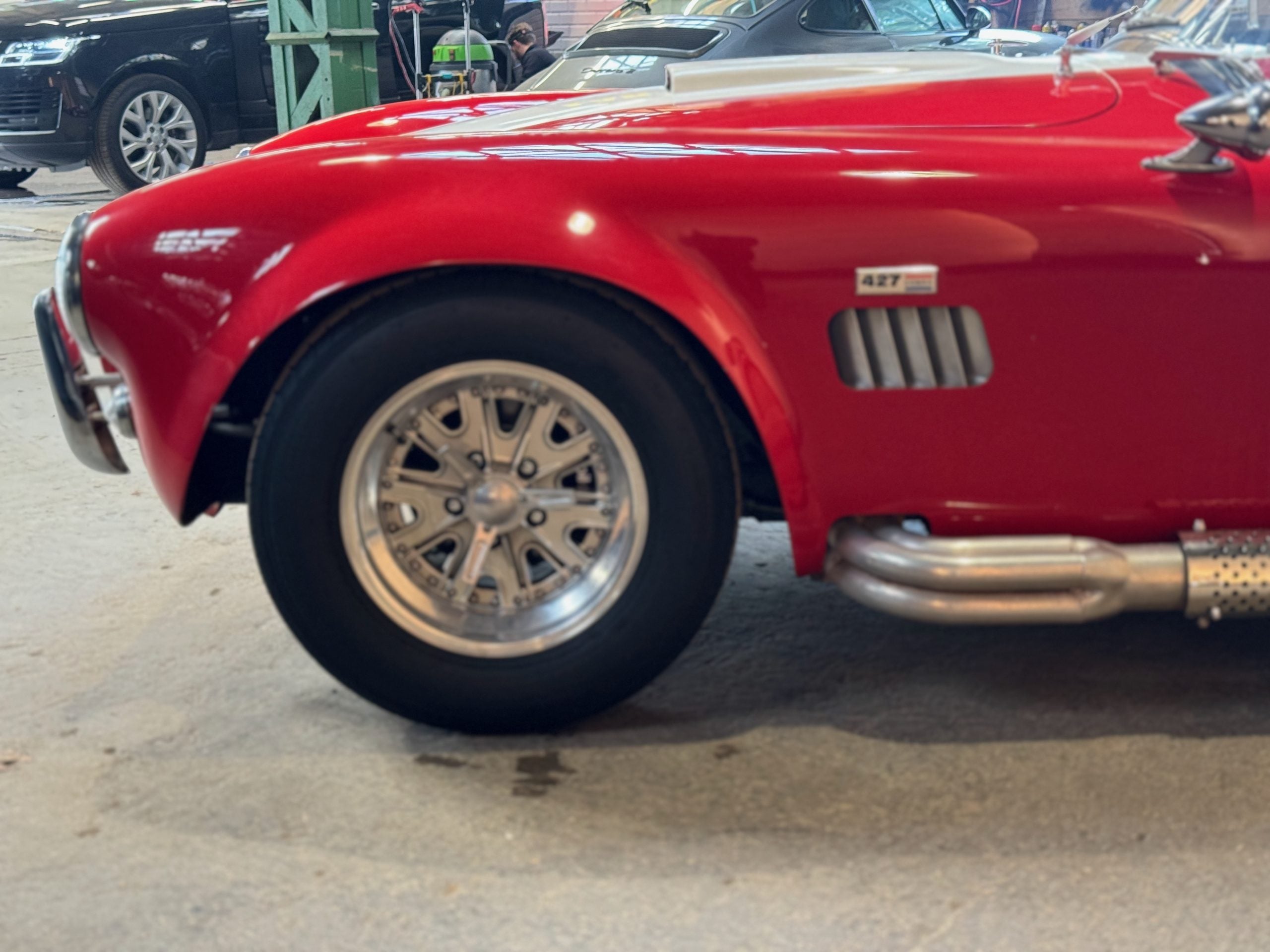 AC Cobra 427 Replica - Unique Motorcars