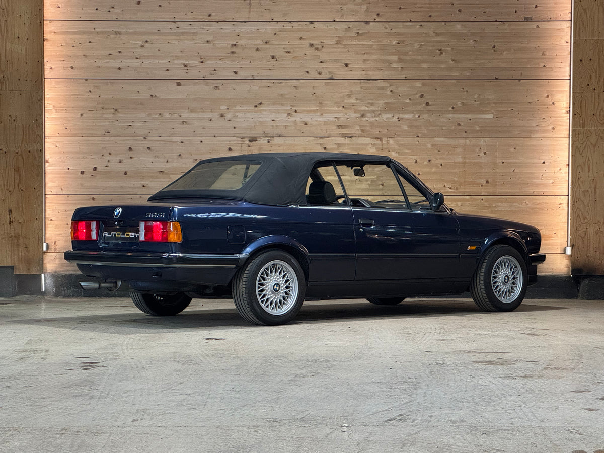 BMW 325iA Cabriolet