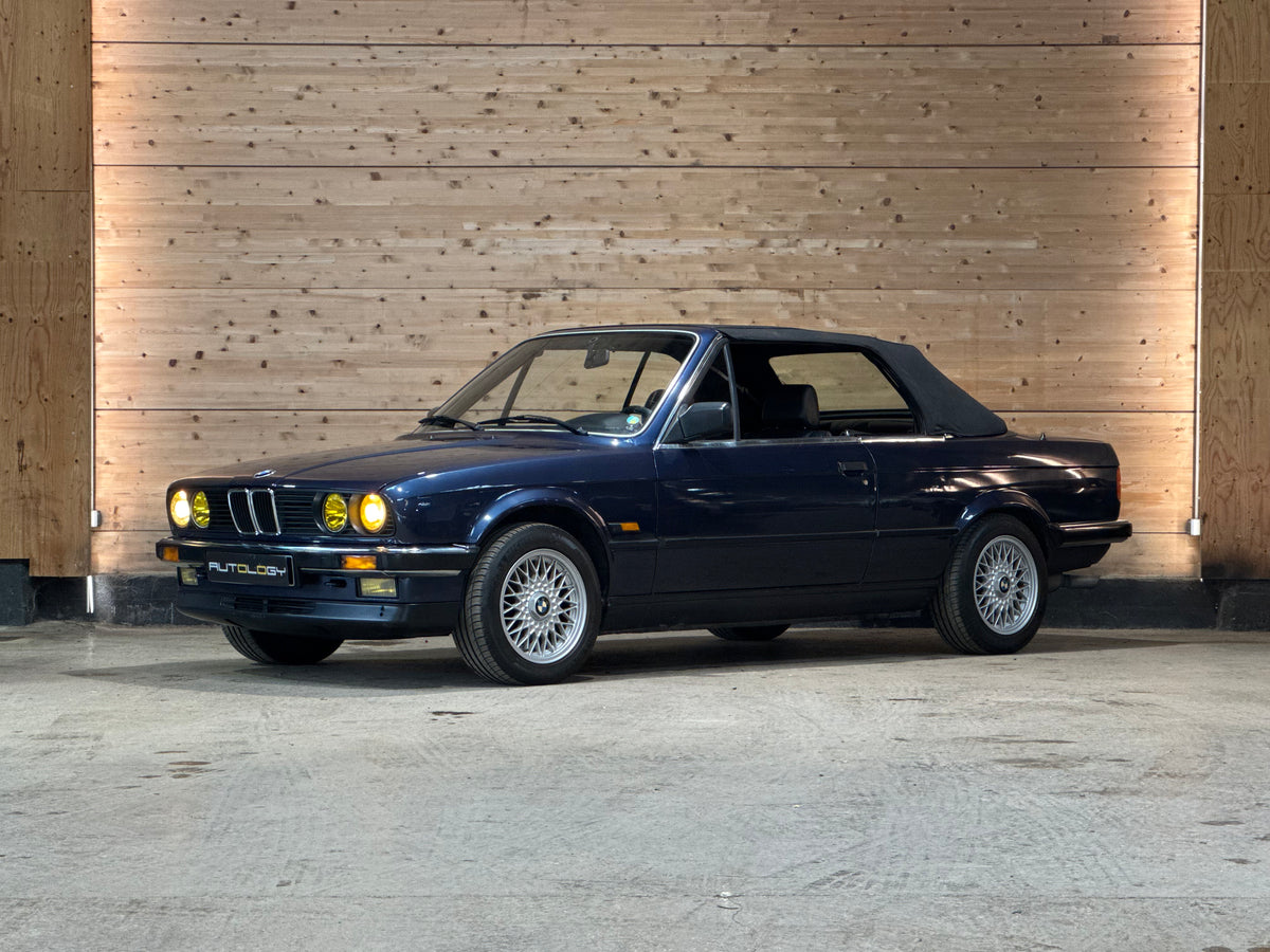 BMW 325iA Cabriolet