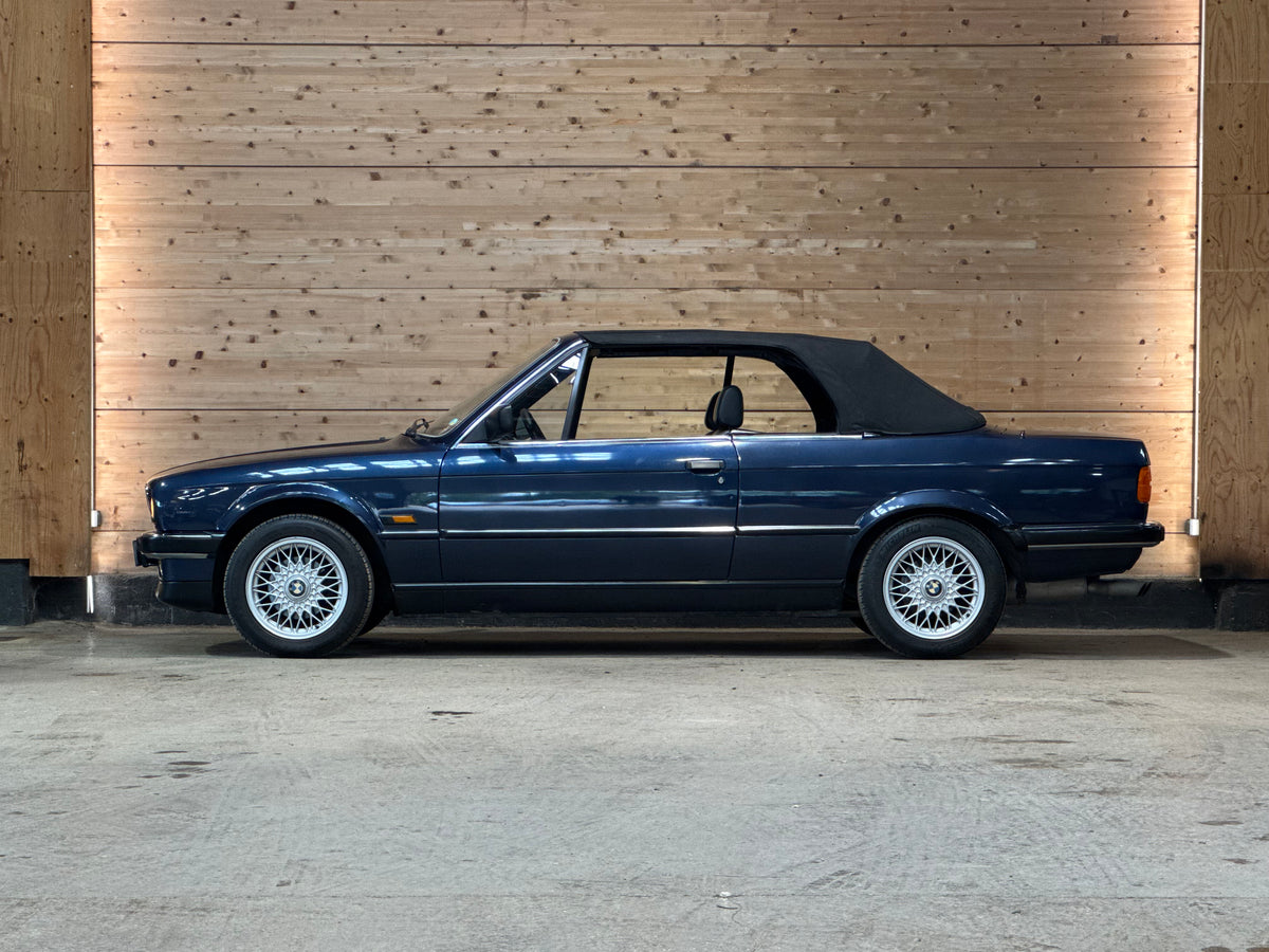 BMW 325iA Cabriolet