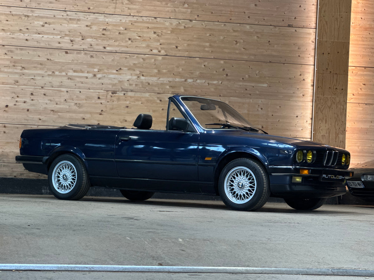 BMW 325iA Cabriolet