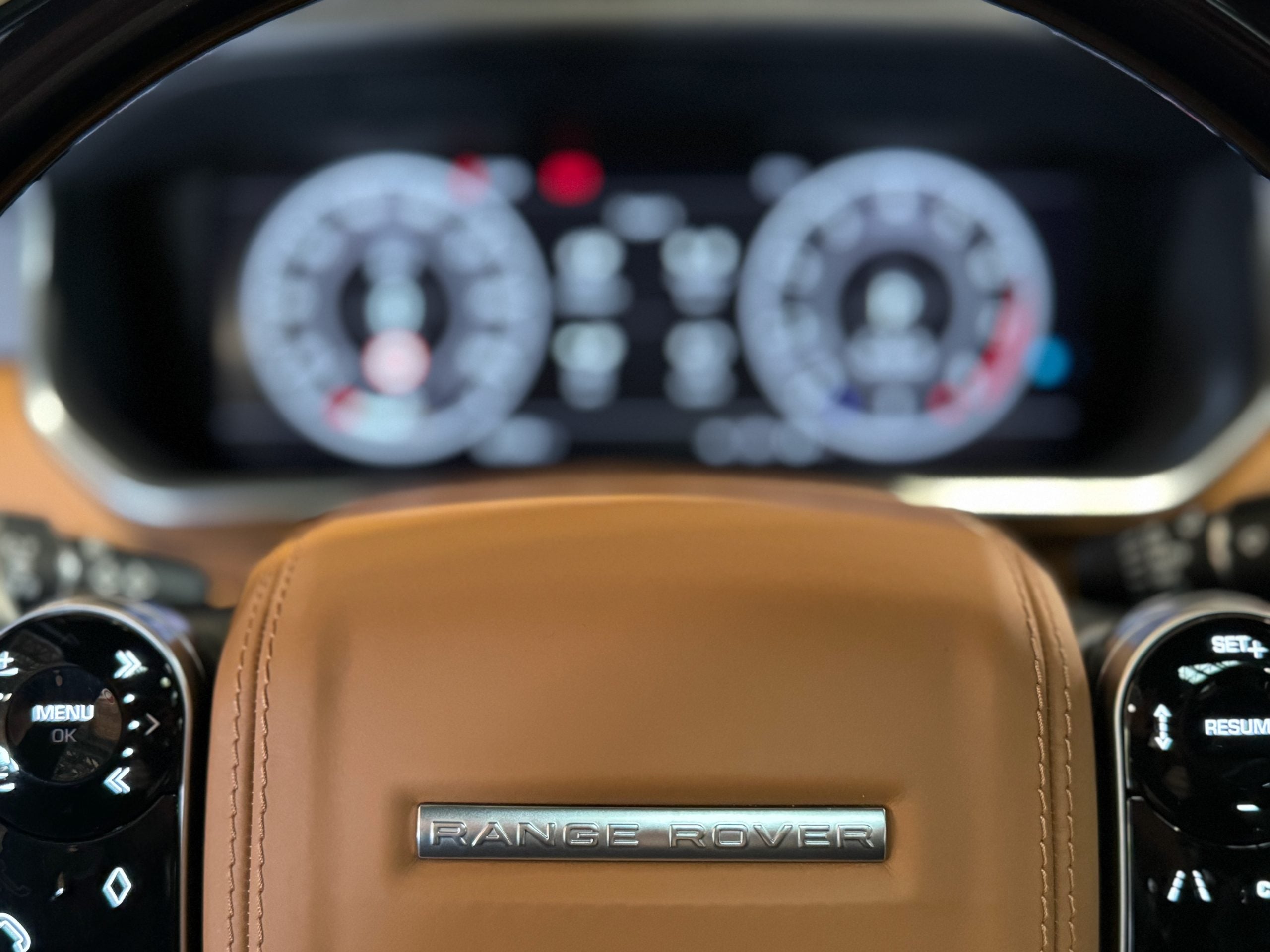 Land Rover Range Rover SV Autobiography Dynamic