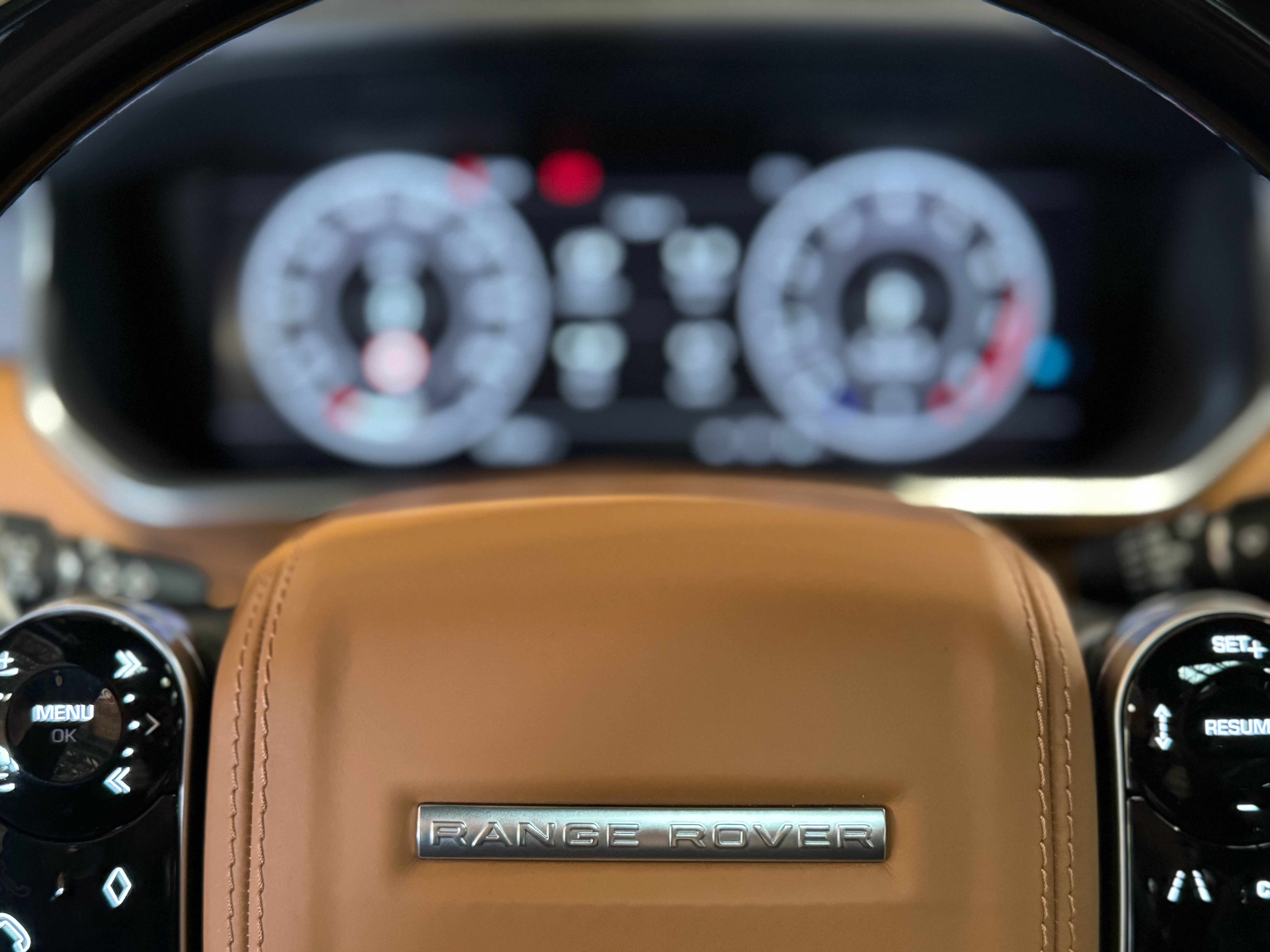 Land Rover Range Rover SV Autobiography Dynamic