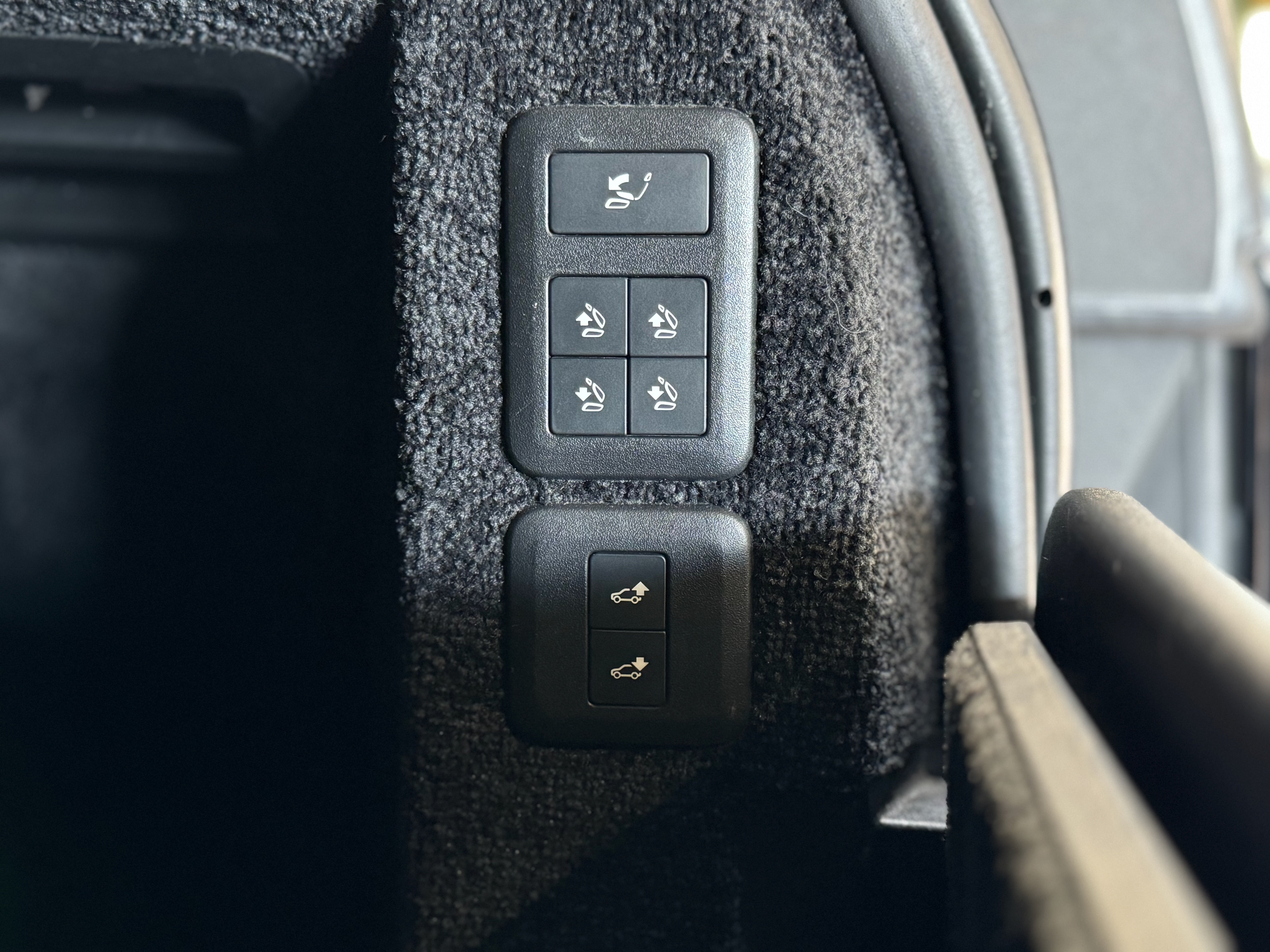 Land Rover Range Rover SV Autobiography Dynamic