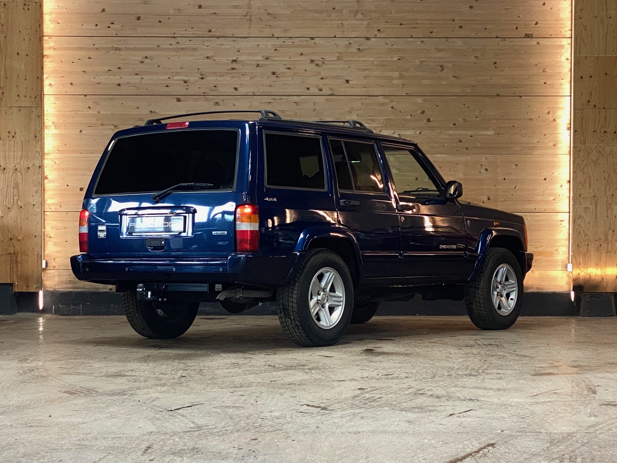 Jeep Cherokee 4.0 Limited XJ.2