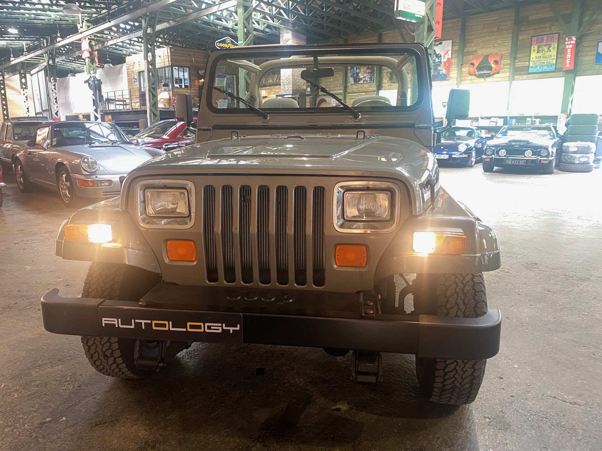 Jeep Wrangler YJ 2.5 Sahara