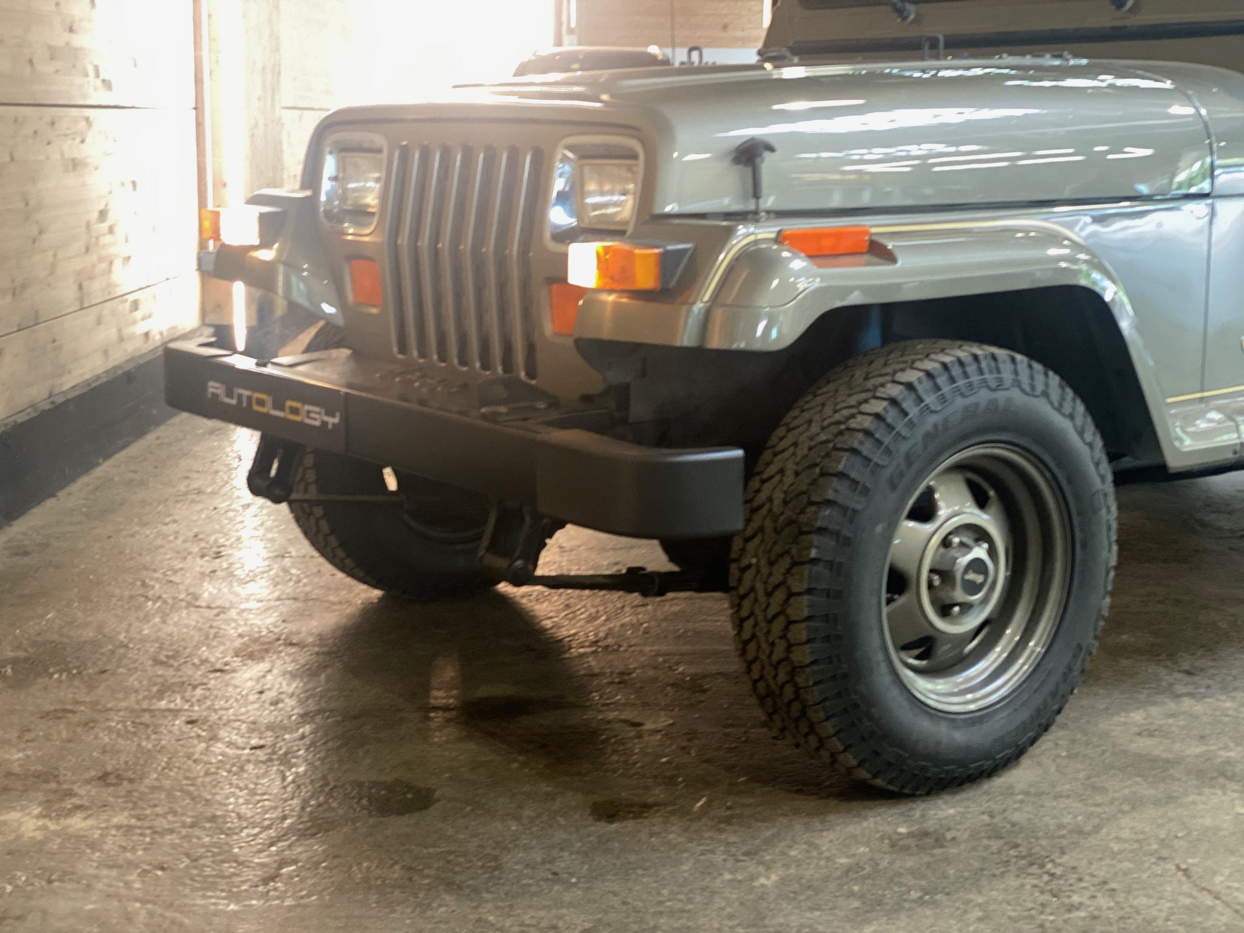 Jeep Wrangler YJ 2.5 Sahara
