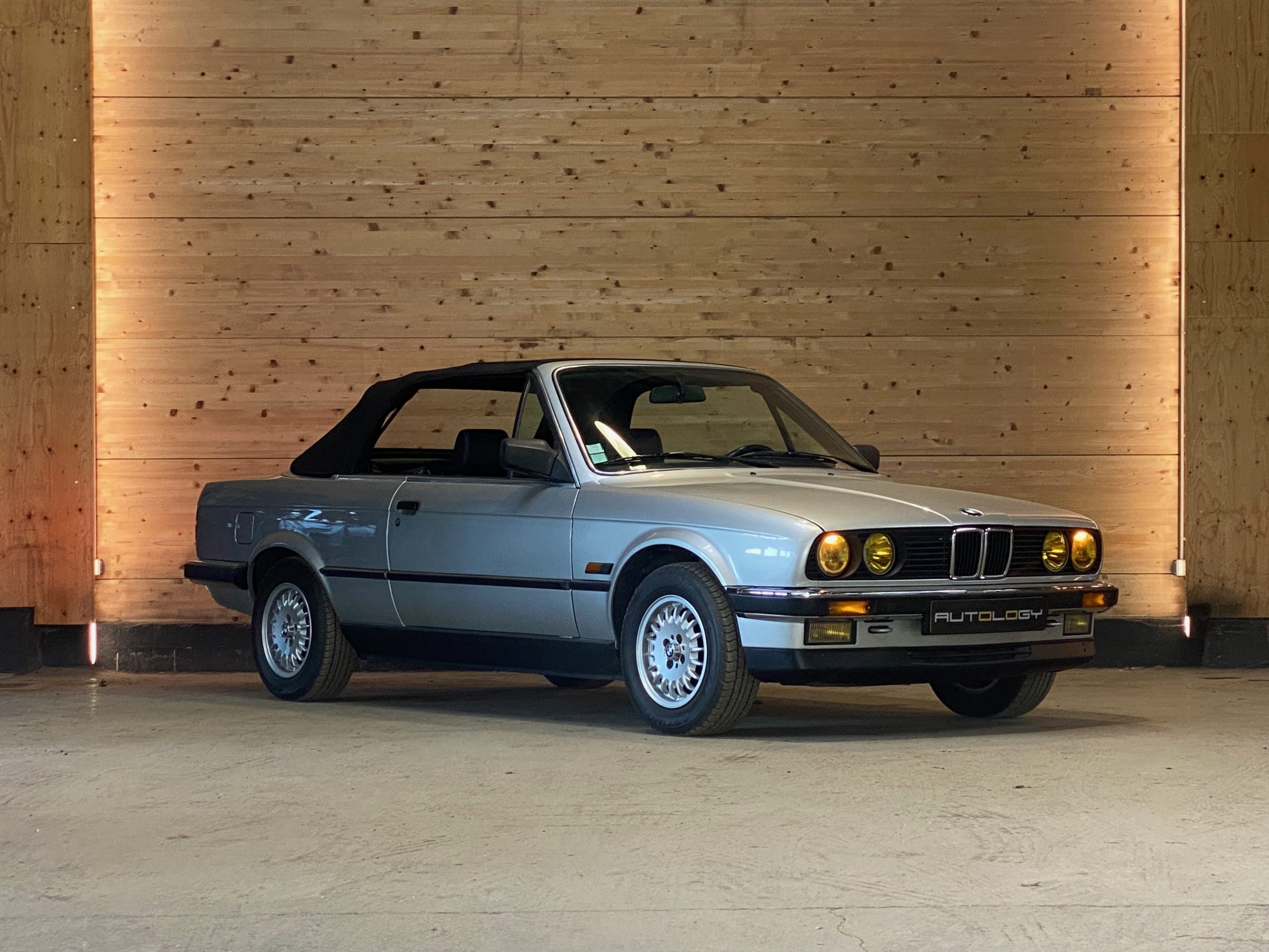 BMW 325i Cabriolet