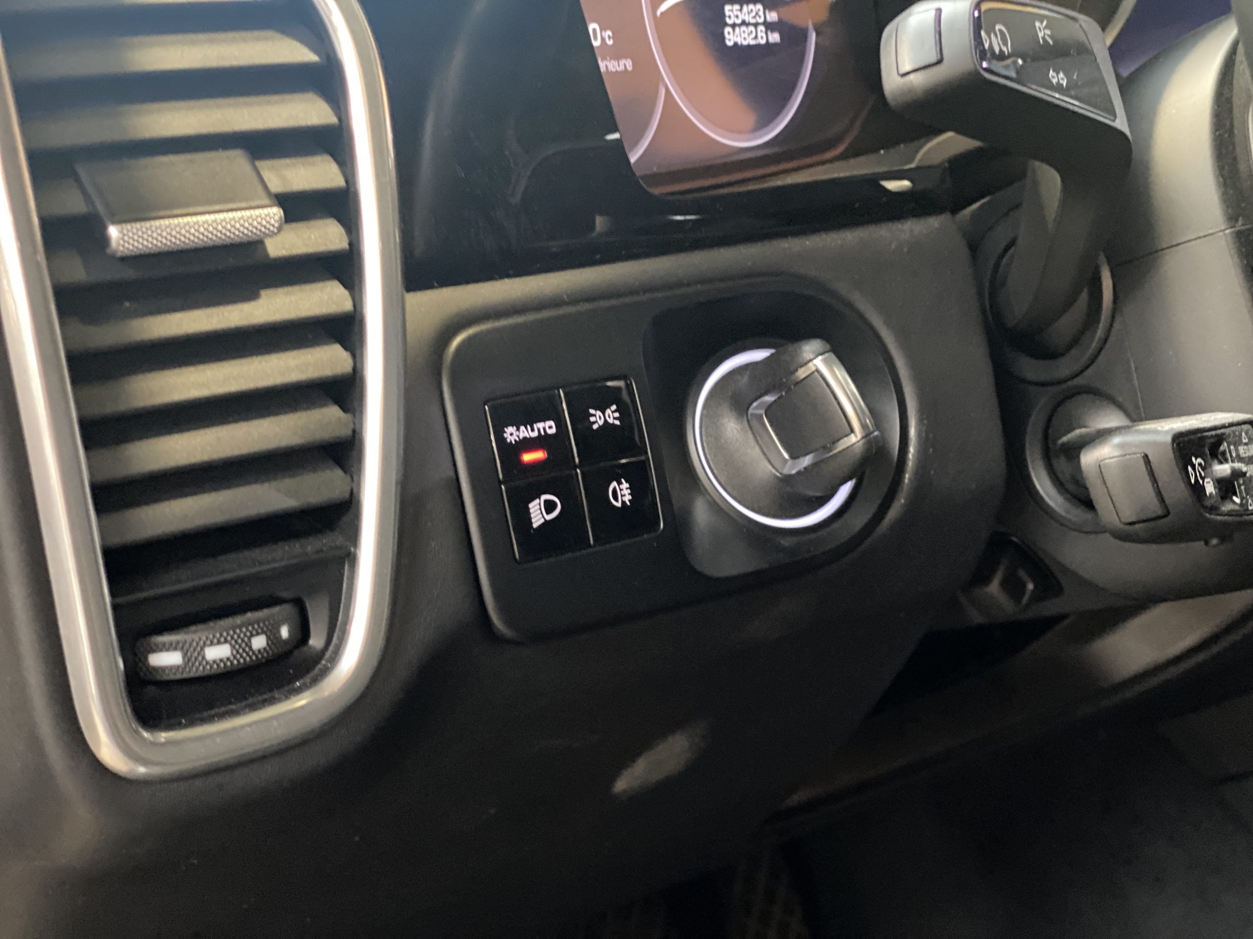 Porsche Cayenne E-Hybrid 462ch