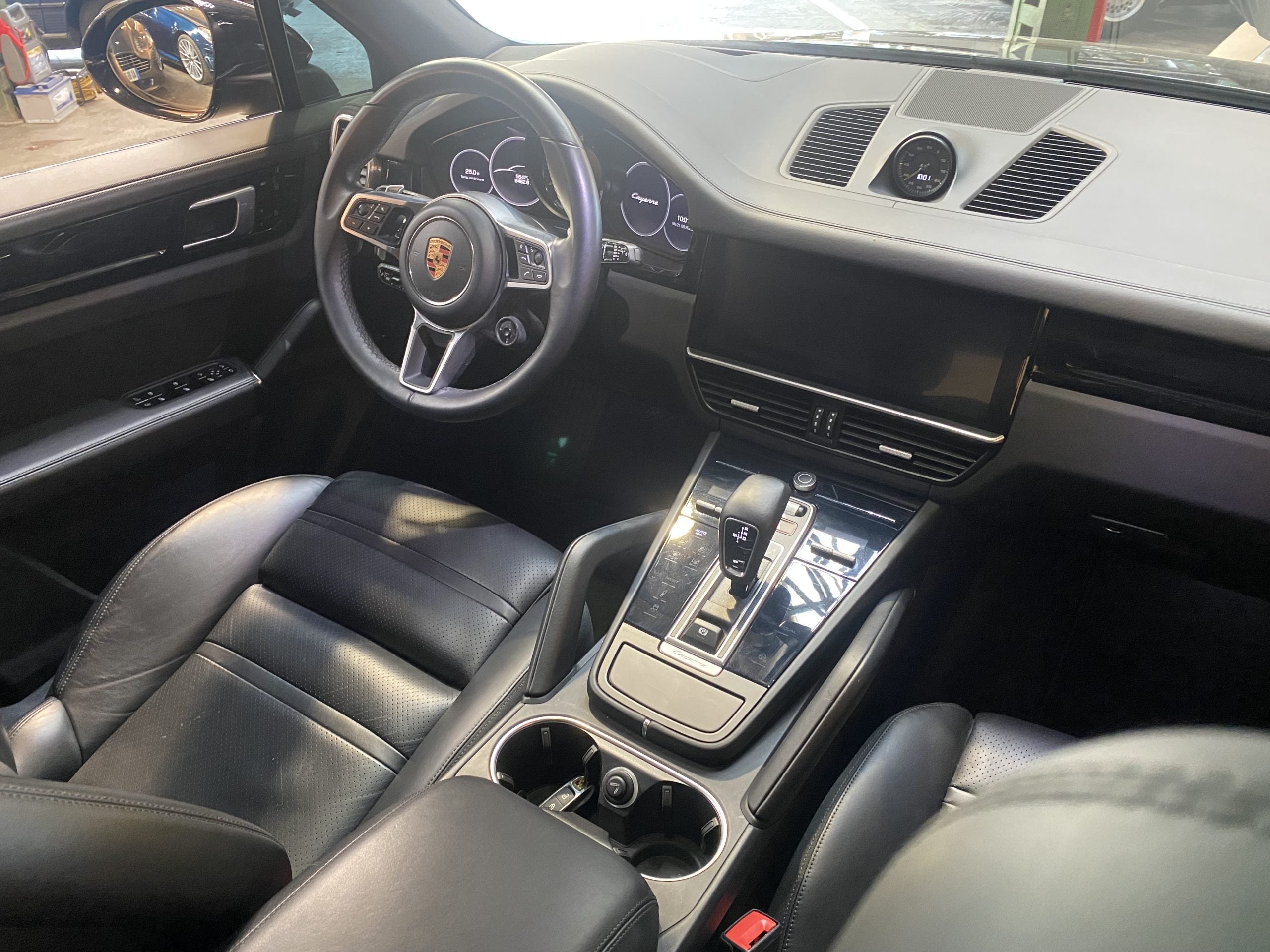 Porsche Cayenne E-Hybrid 462ch