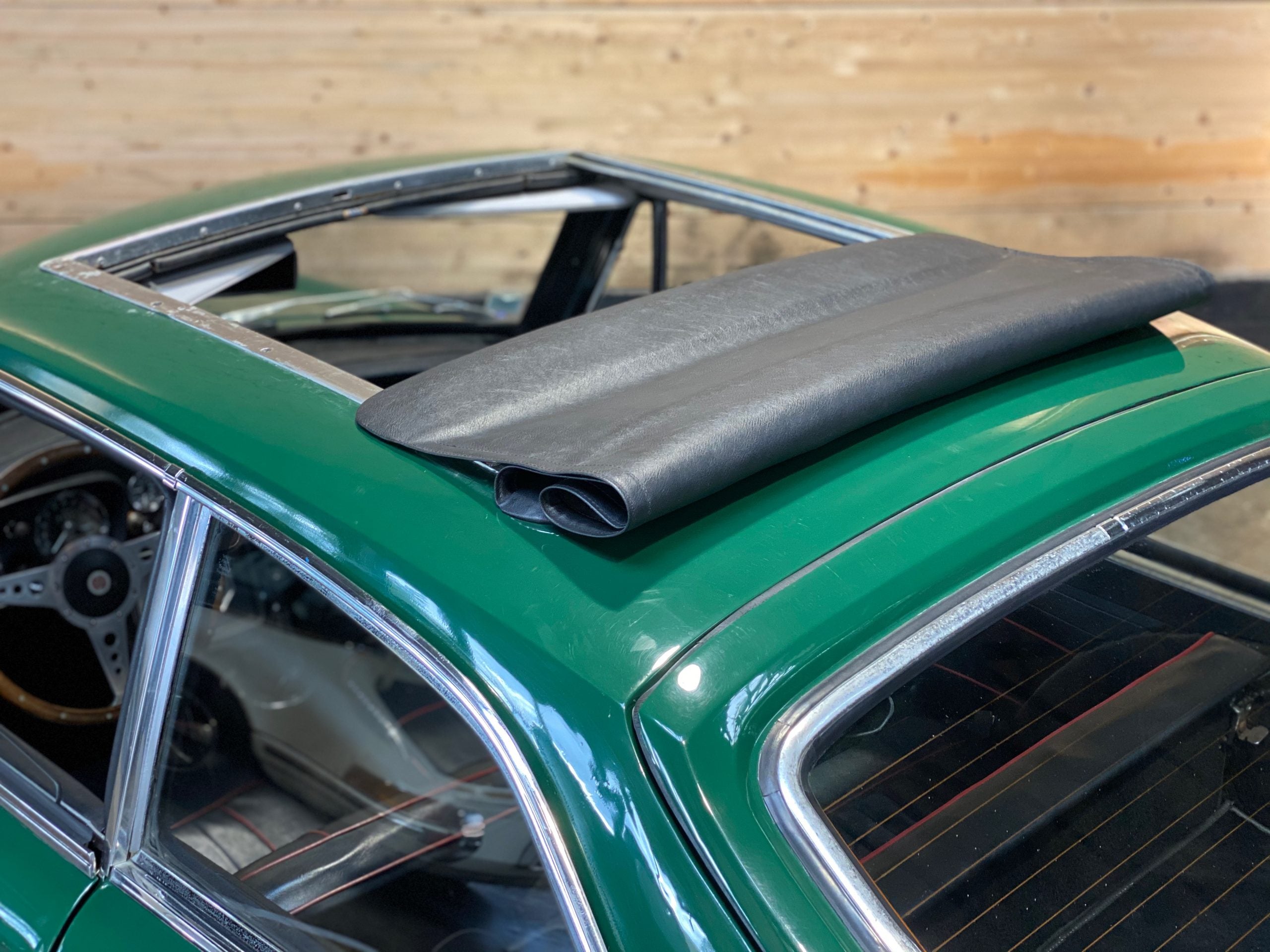 MGB GT