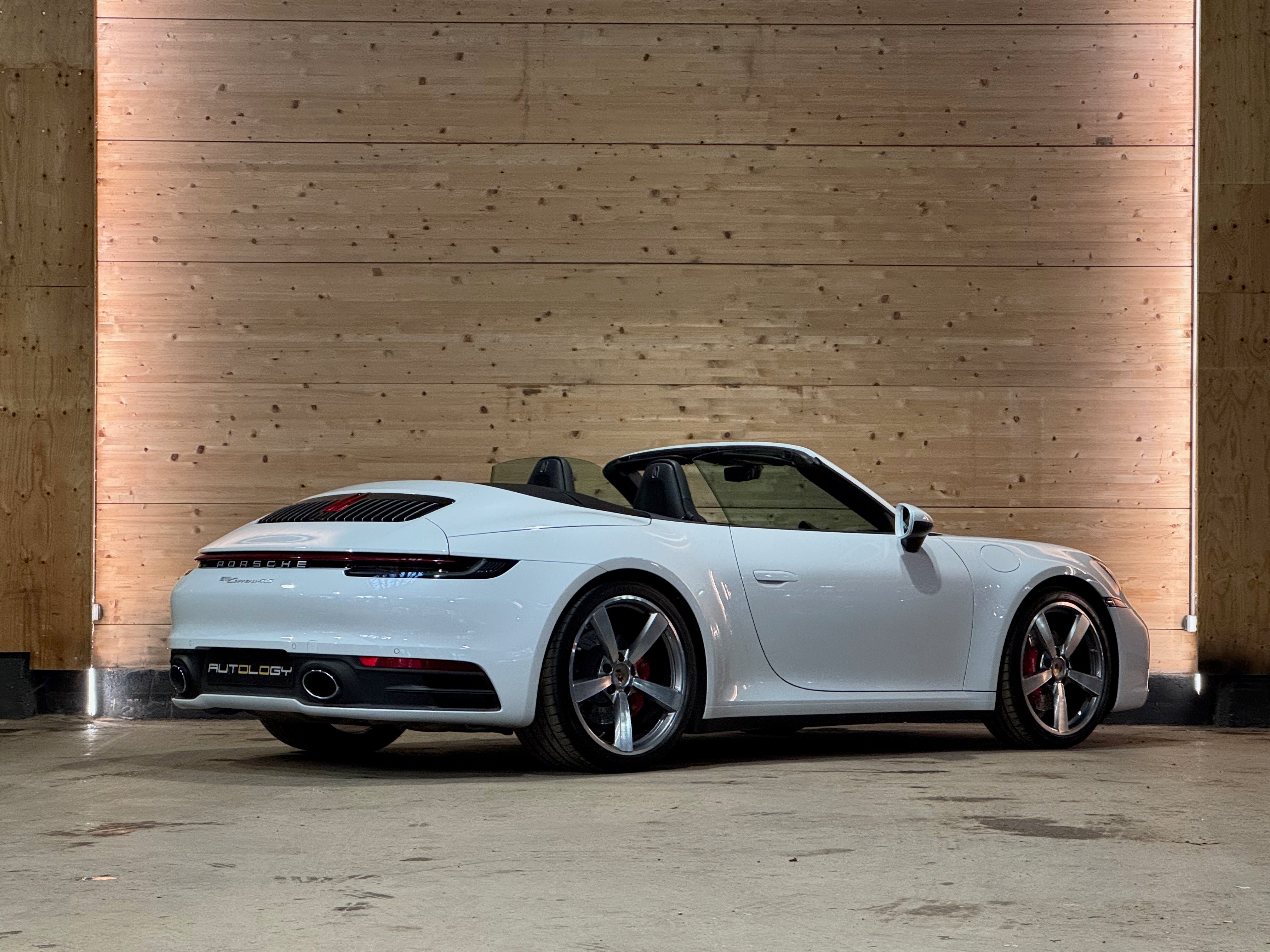 Porsche 992 Carrera 4S Cabriolet