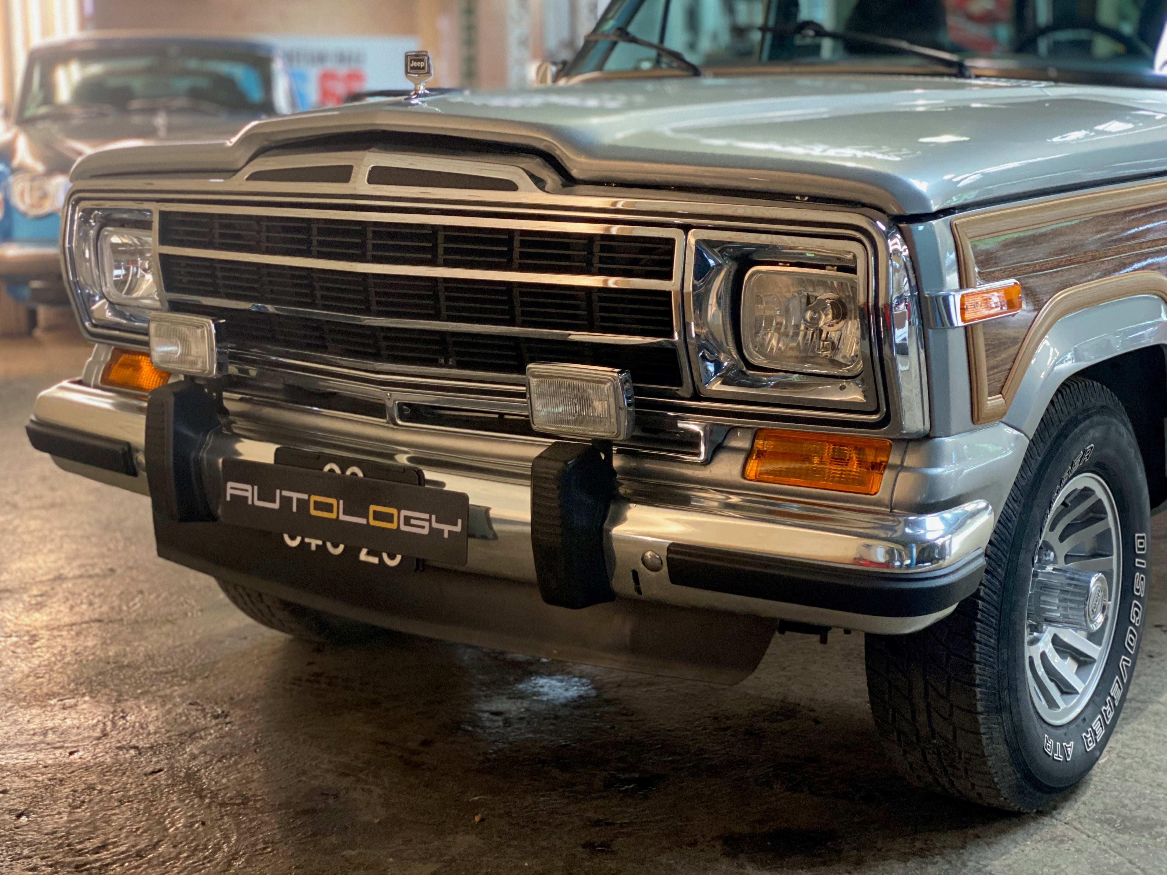 JEEP GRAND WAGONEER “FINAL EDITION”