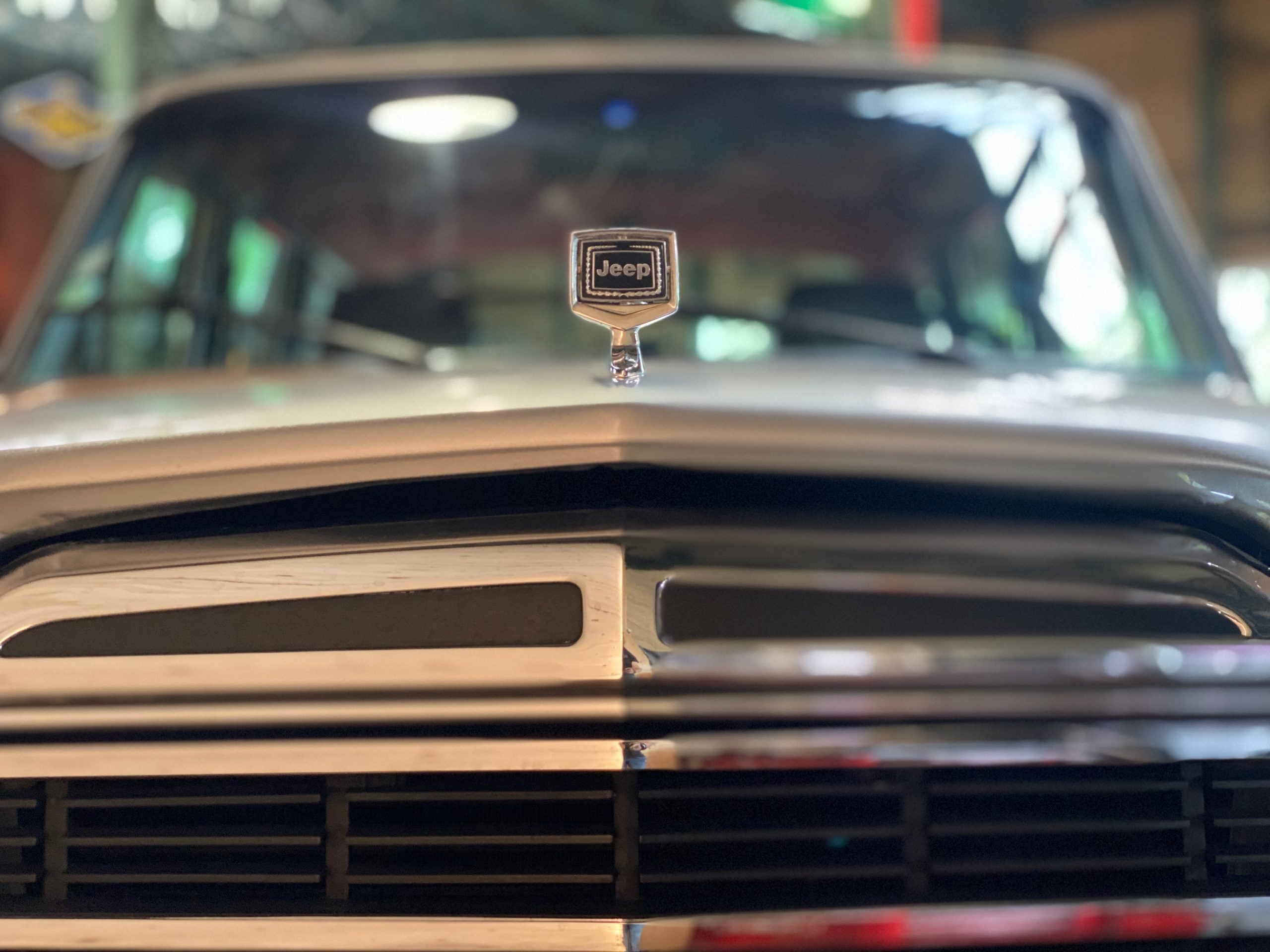 JEEP GRAND WAGONEER “FINAL EDITION”