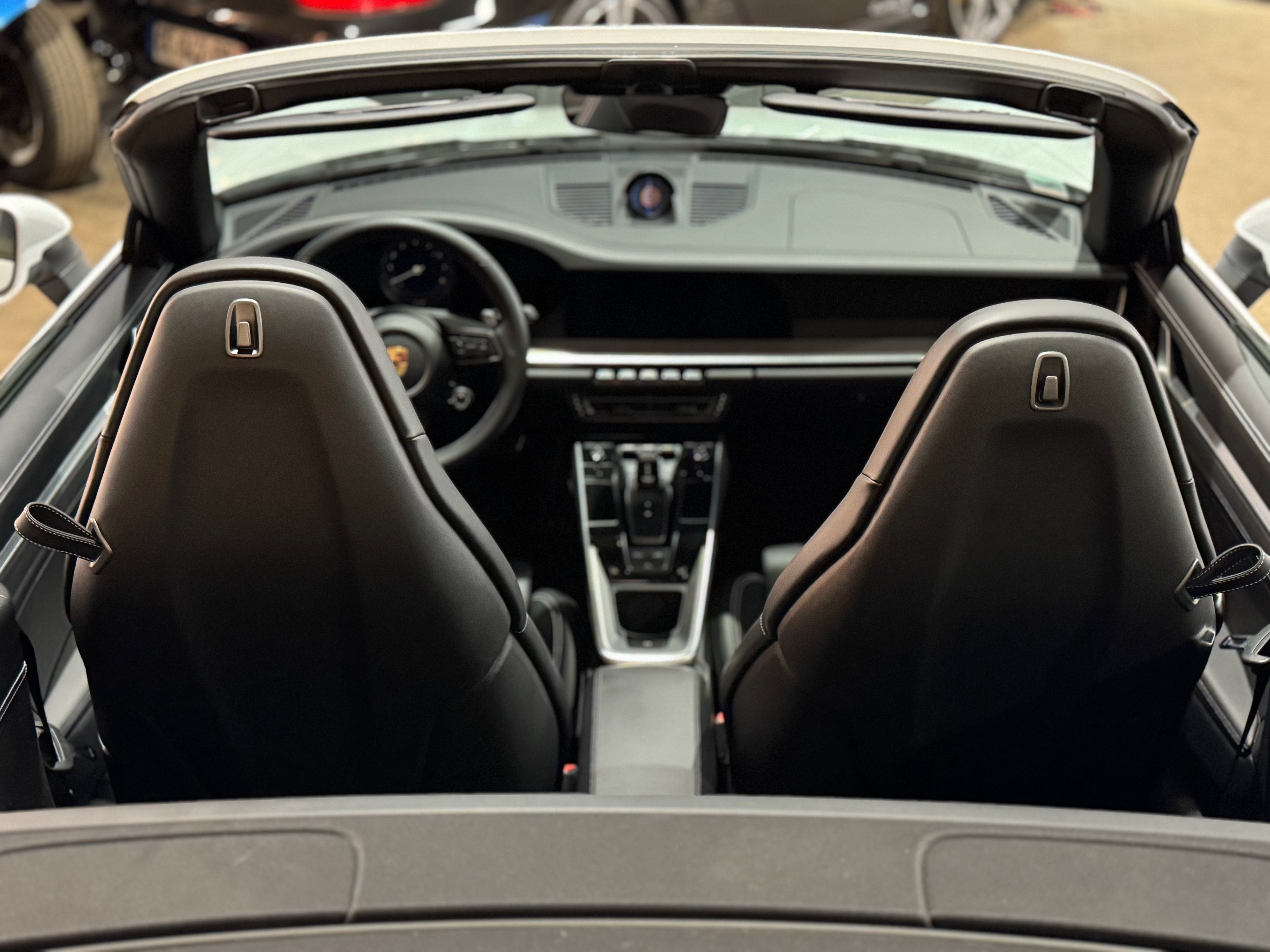Porsche 992 Carrera 4S Cabriolet