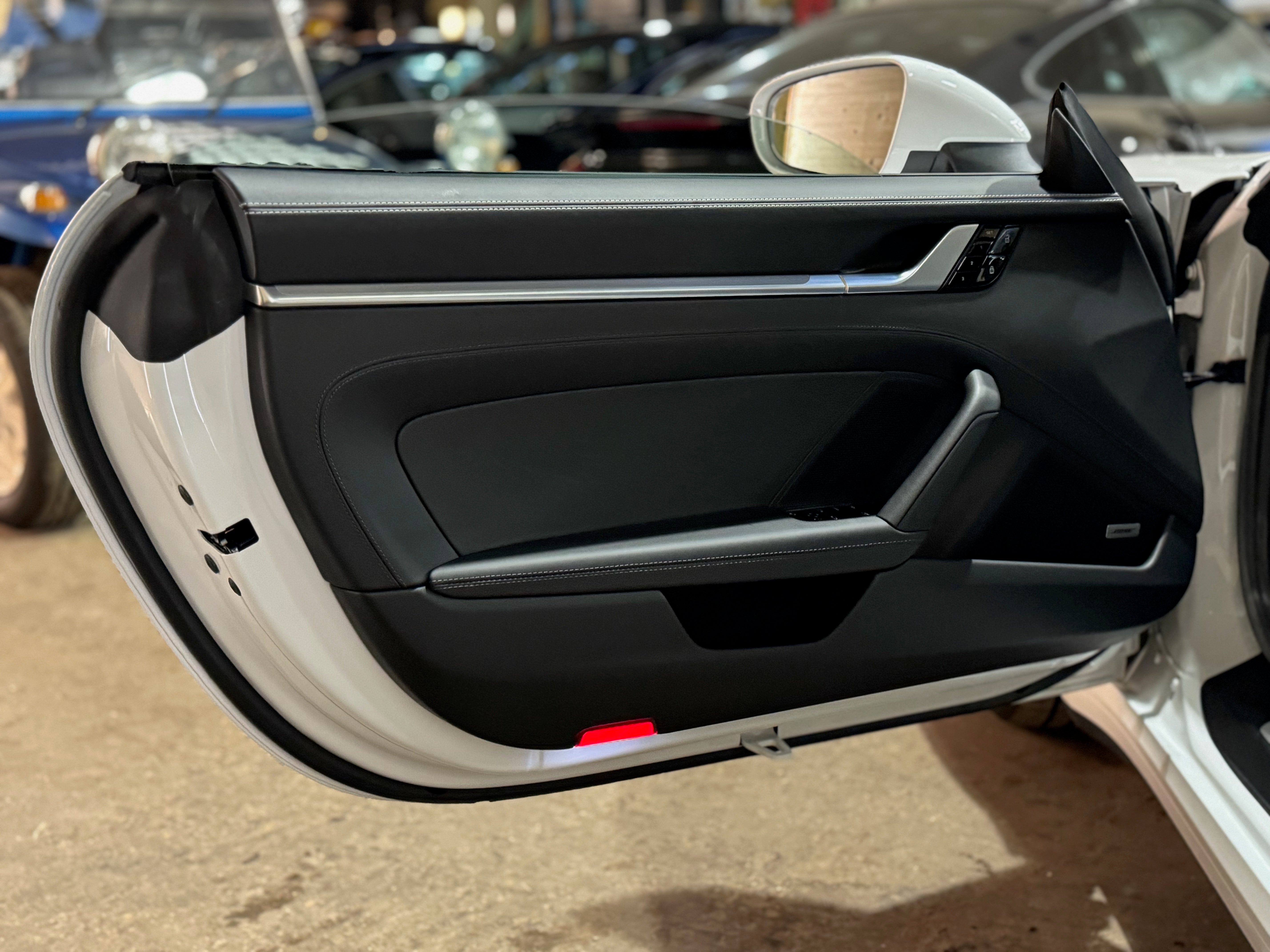 Porsche 992 Carrera 4S Cabriolet