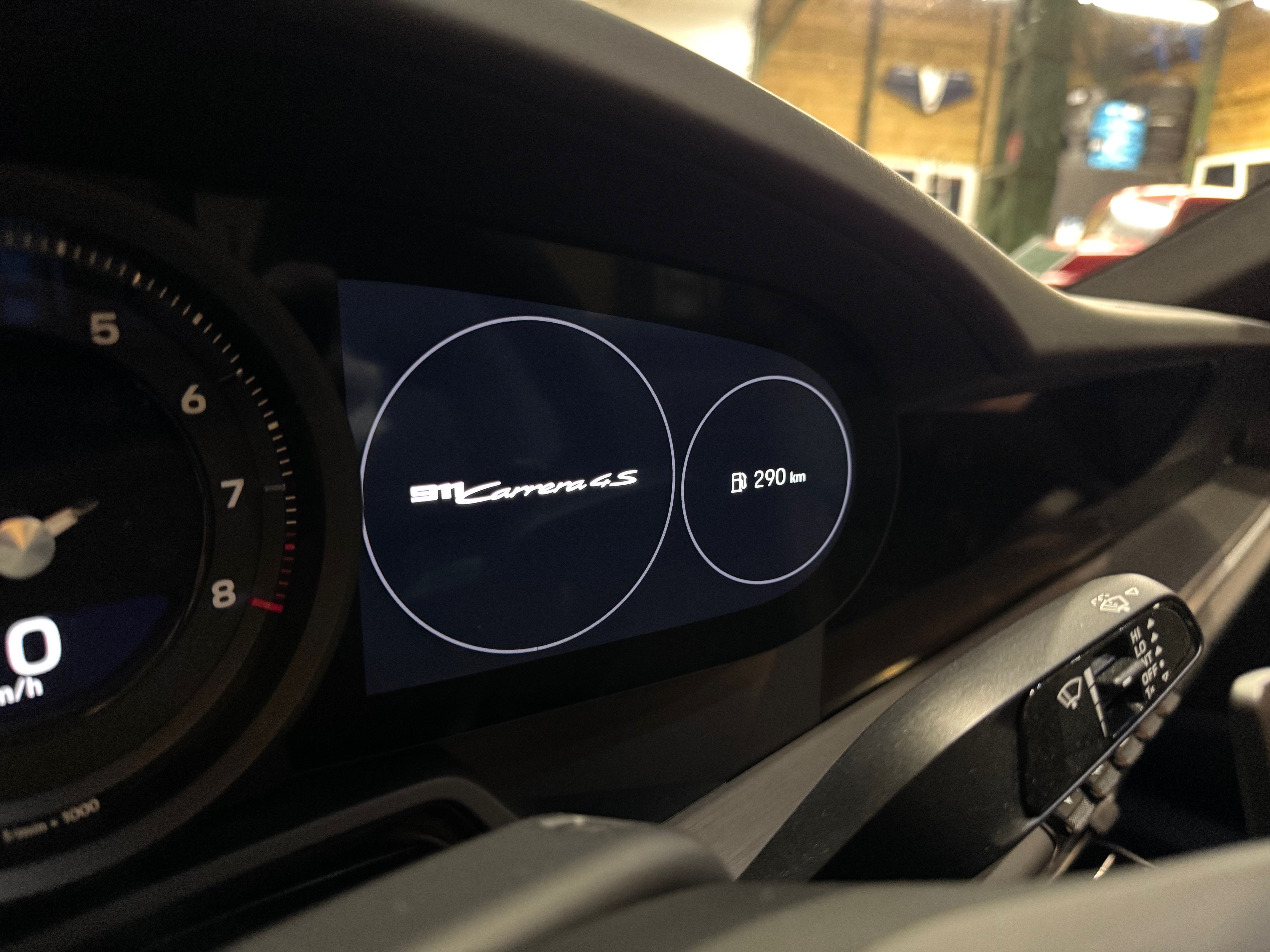 Porsche 992 Carrera 4S Cabriolet