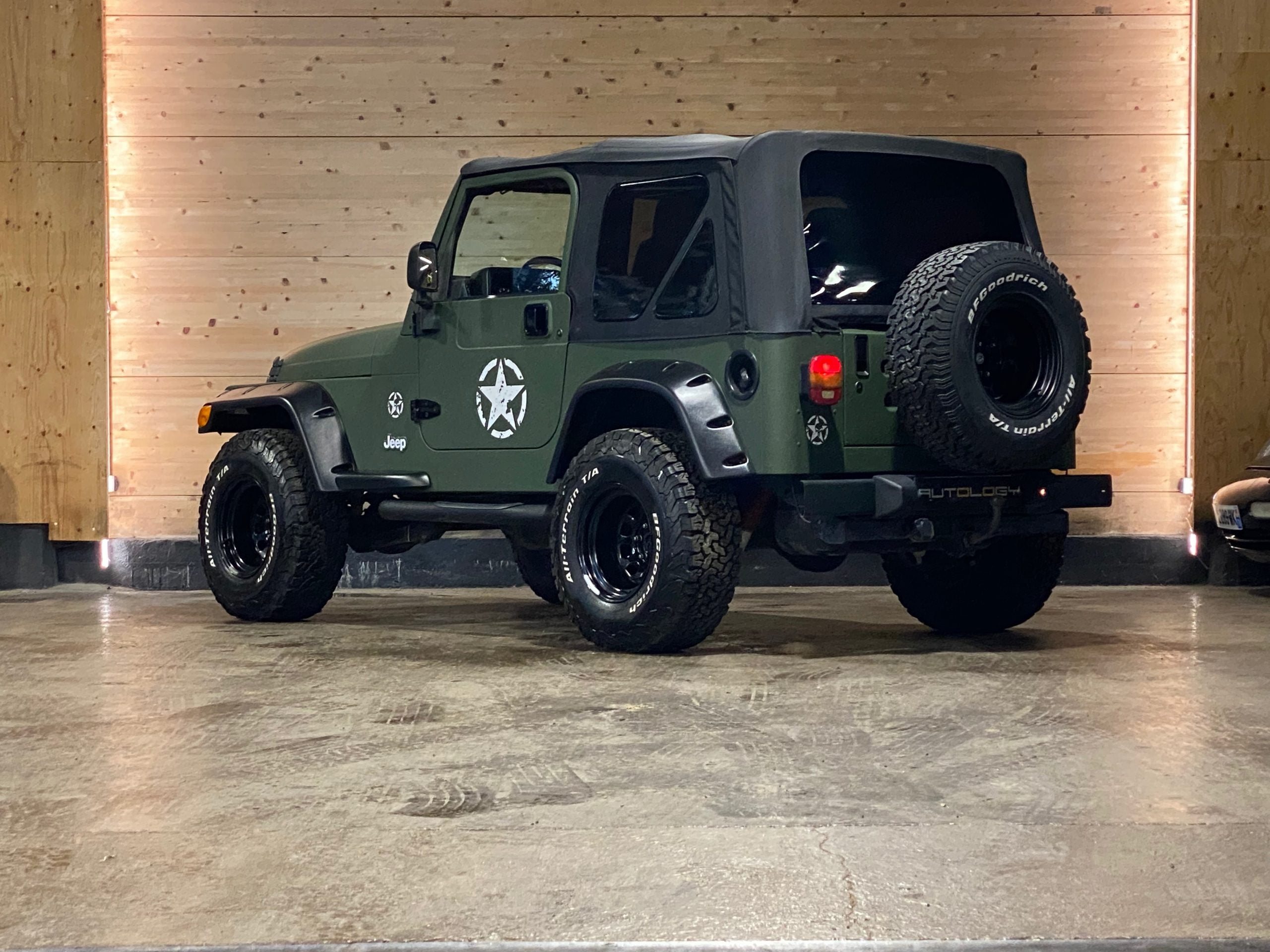Jeep Wrangler TJ 4.0 Sahara BVM6