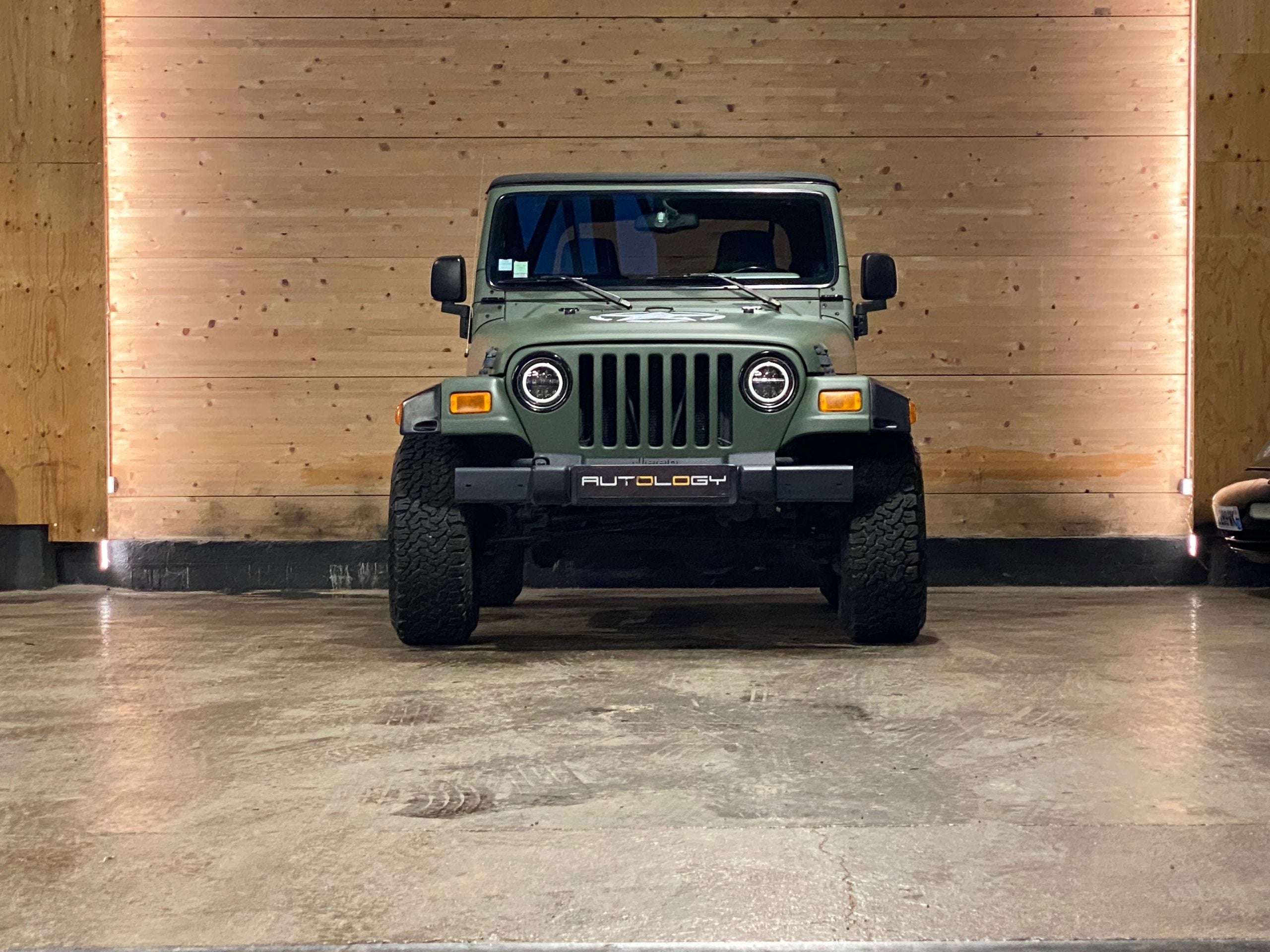 Jeep Wrangler TJ 4.0 Sahara BVM6