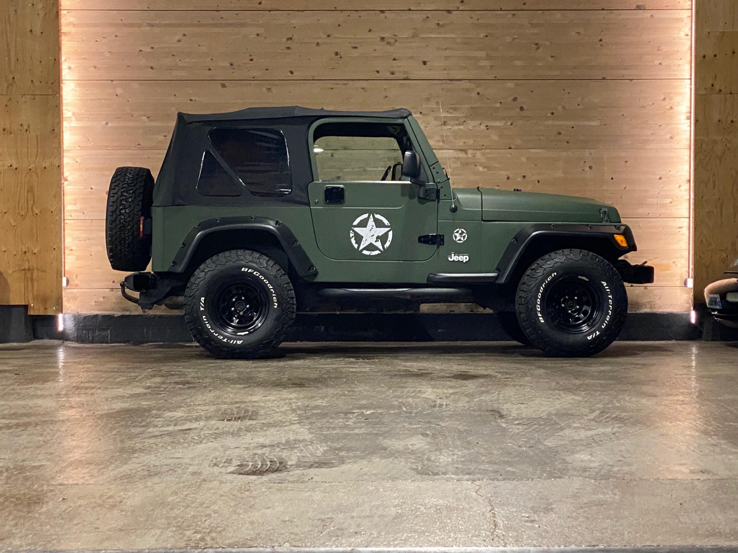 Jeep Wrangler TJ 4.0 Sahara BVM6