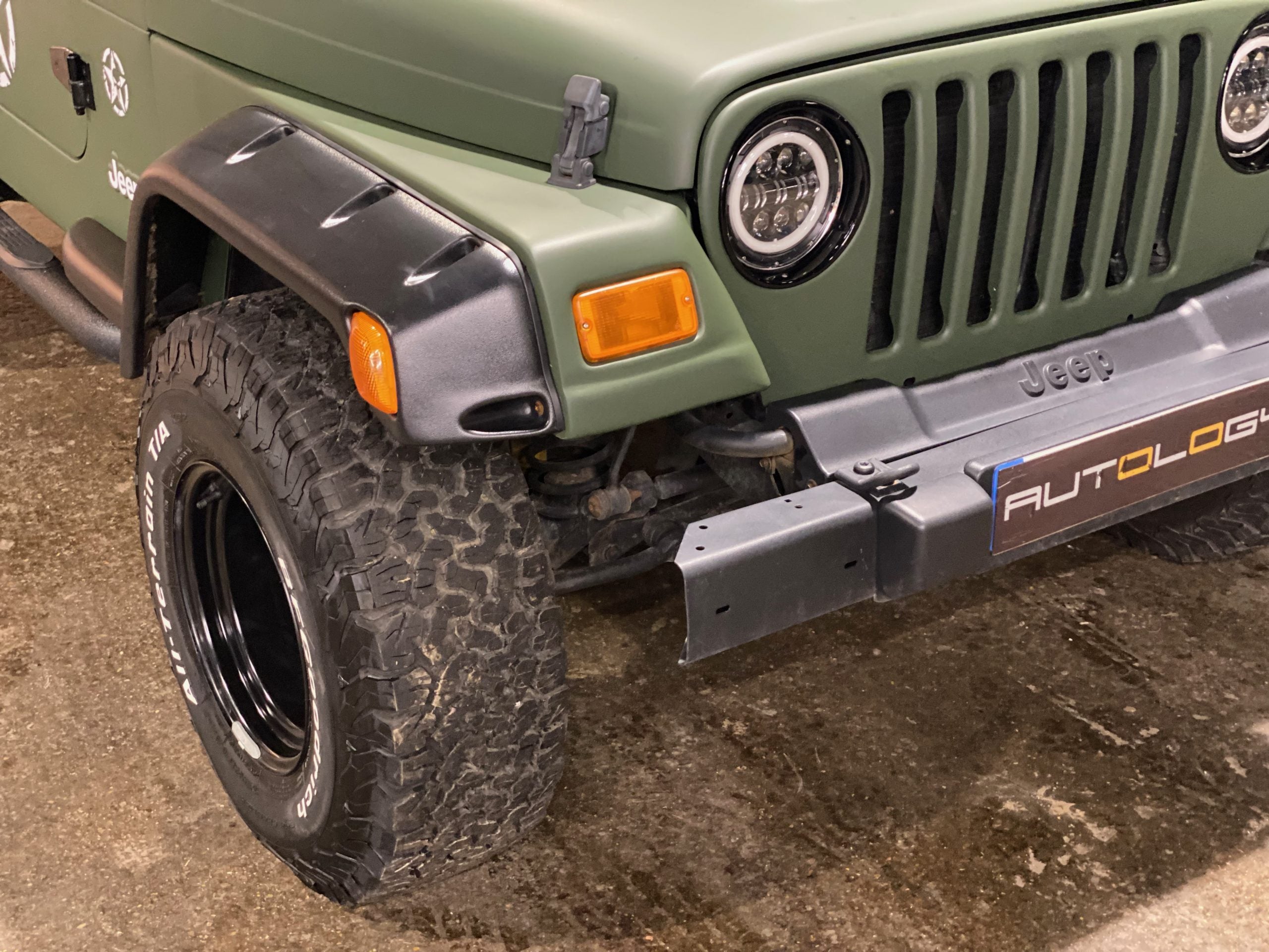 Jeep Wrangler TJ 4.0 Sahara BVM6
