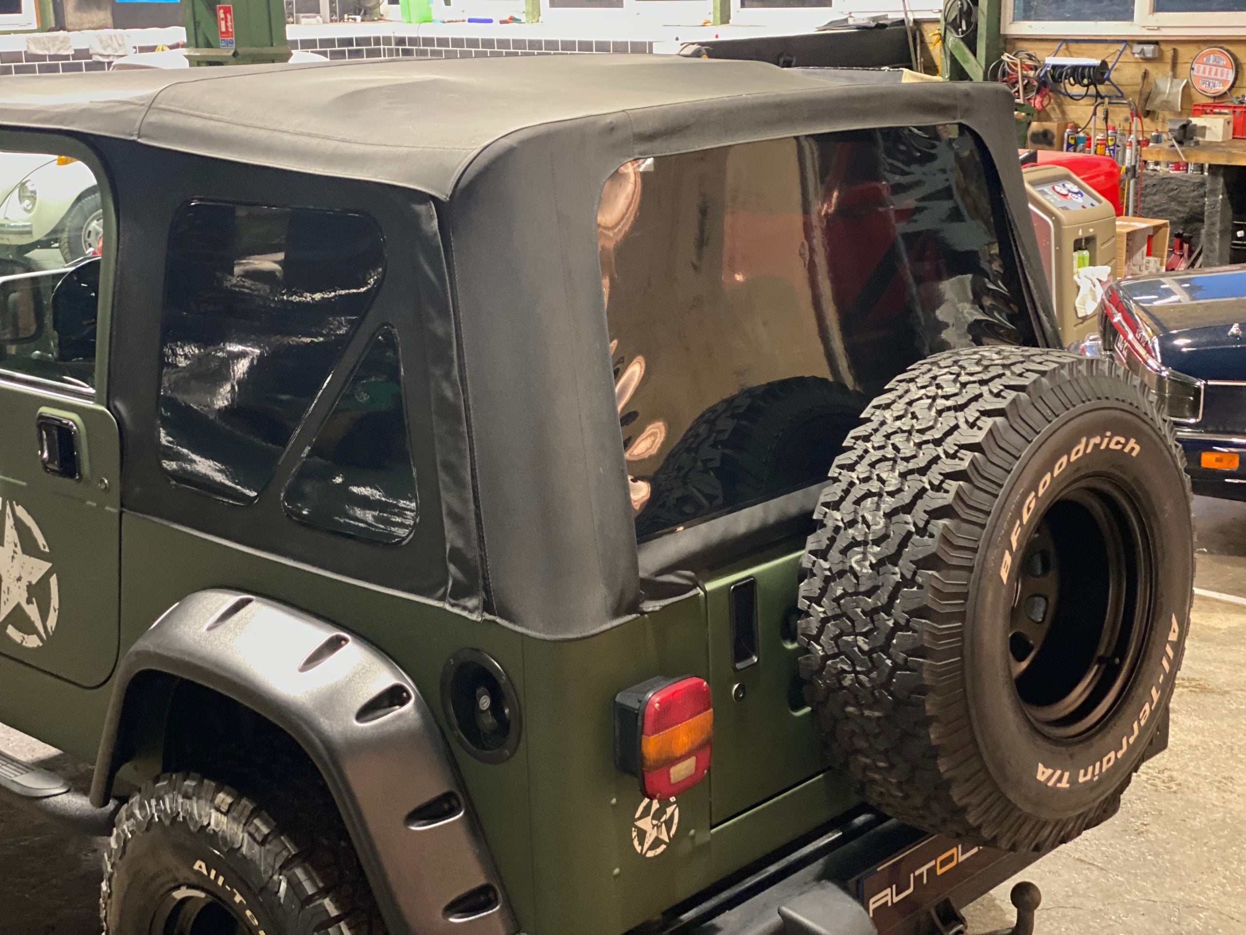 Jeep Wrangler TJ 4.0 Sahara BVM6