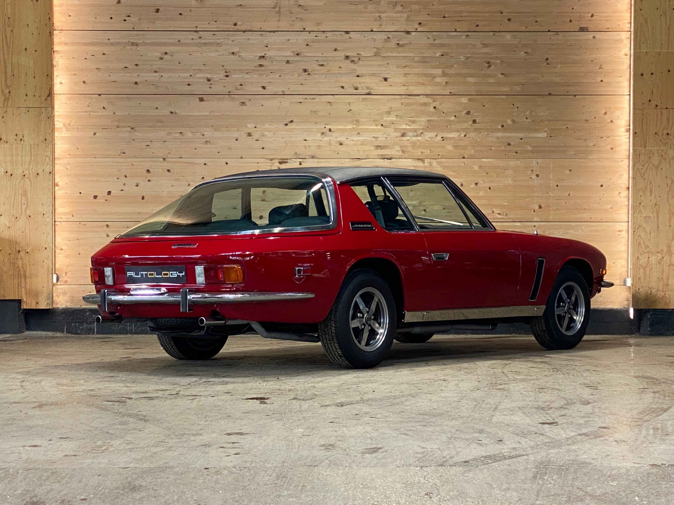 Jensen Interceptor III
