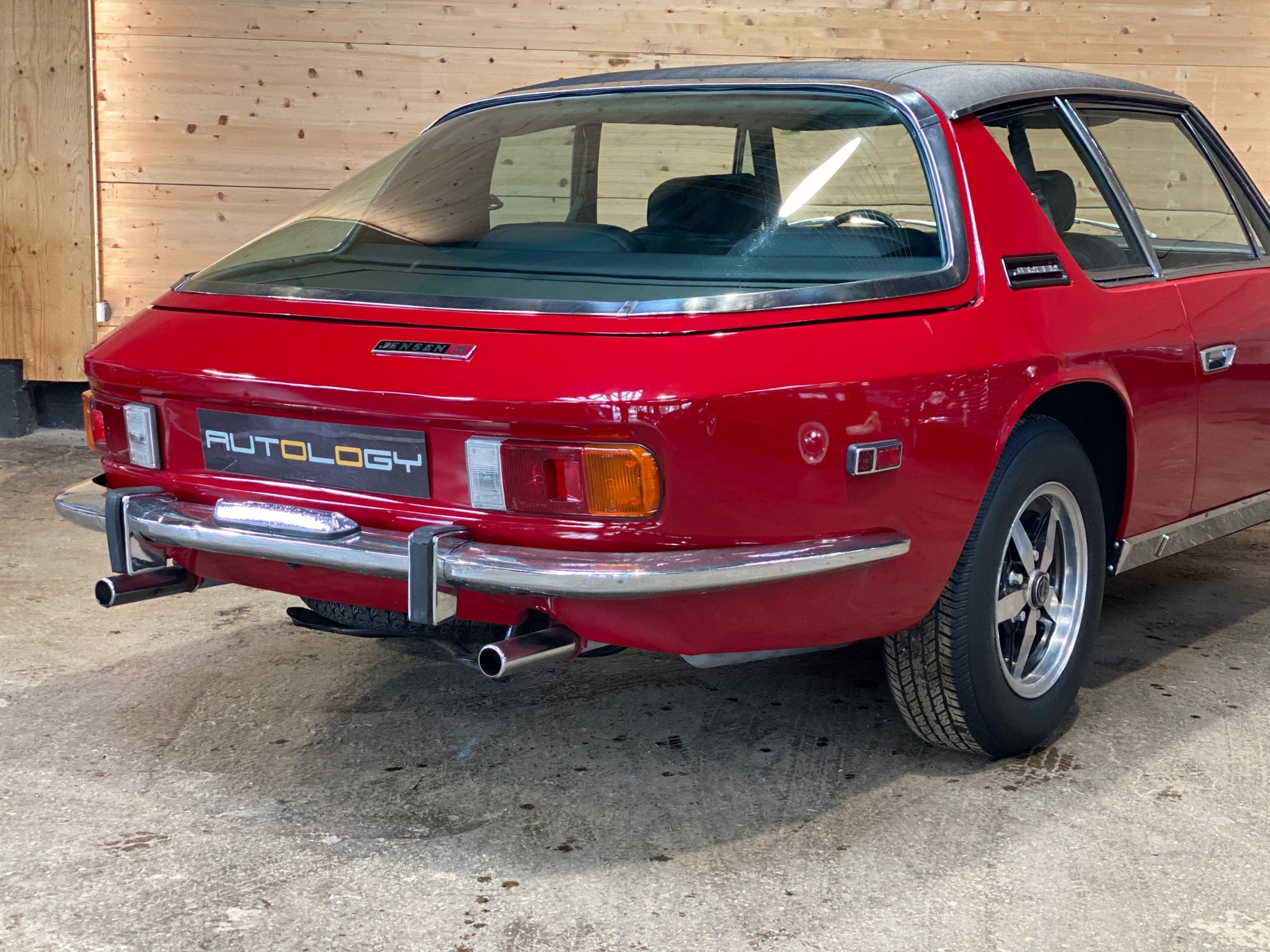 Jensen Interceptor III