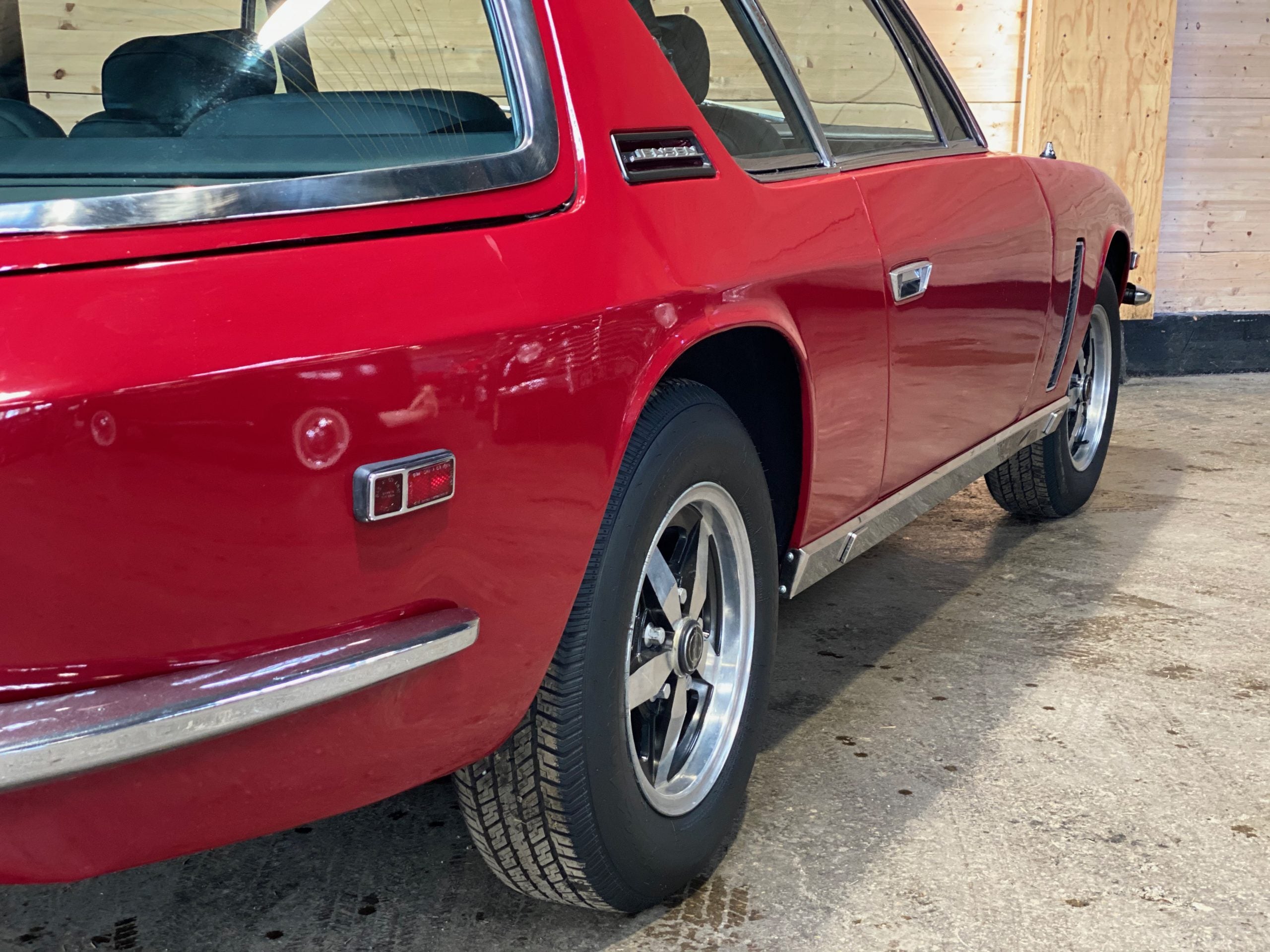 Jensen Interceptor III