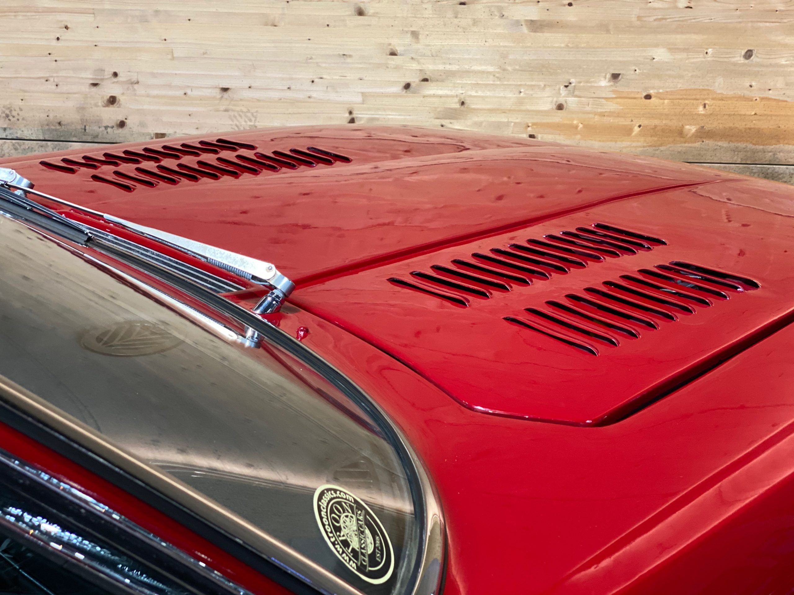 Jensen Interceptor III