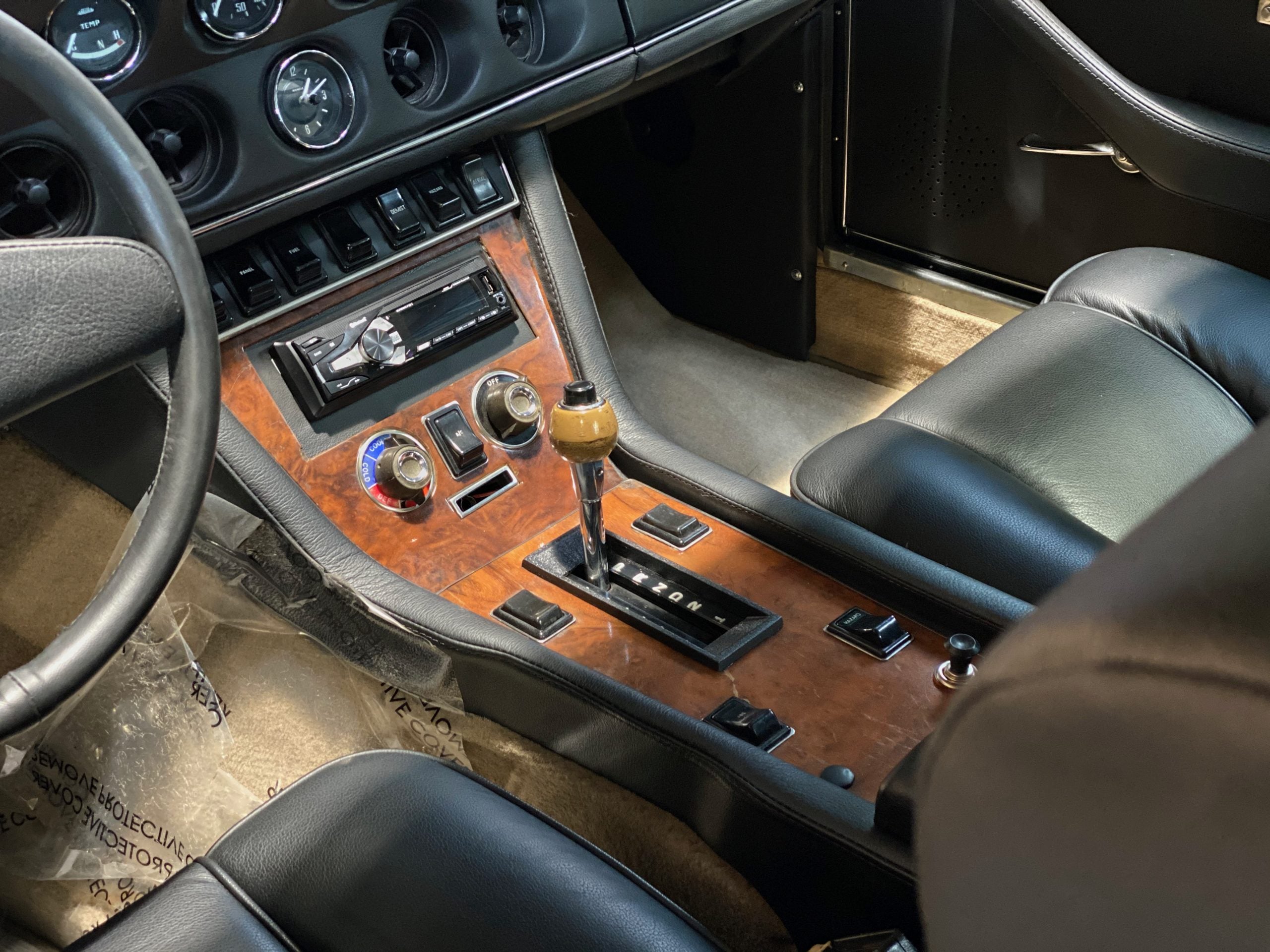 Jensen Interceptor III