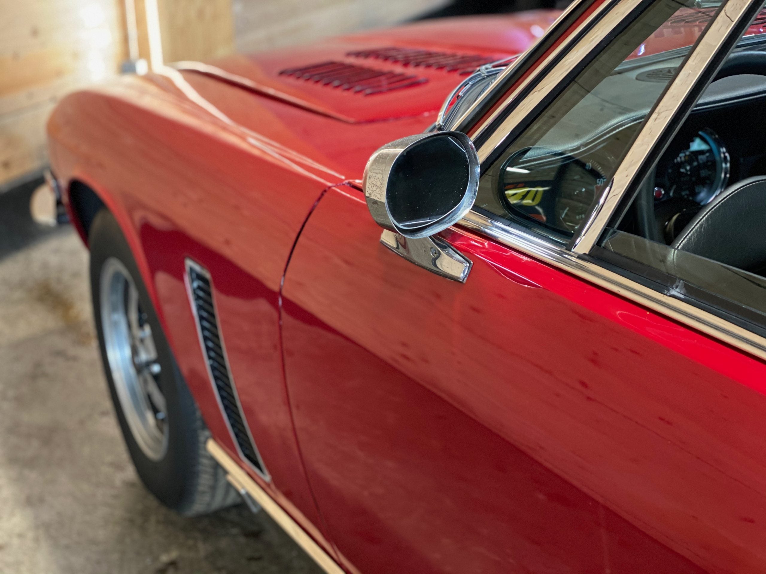 Jensen Interceptor III