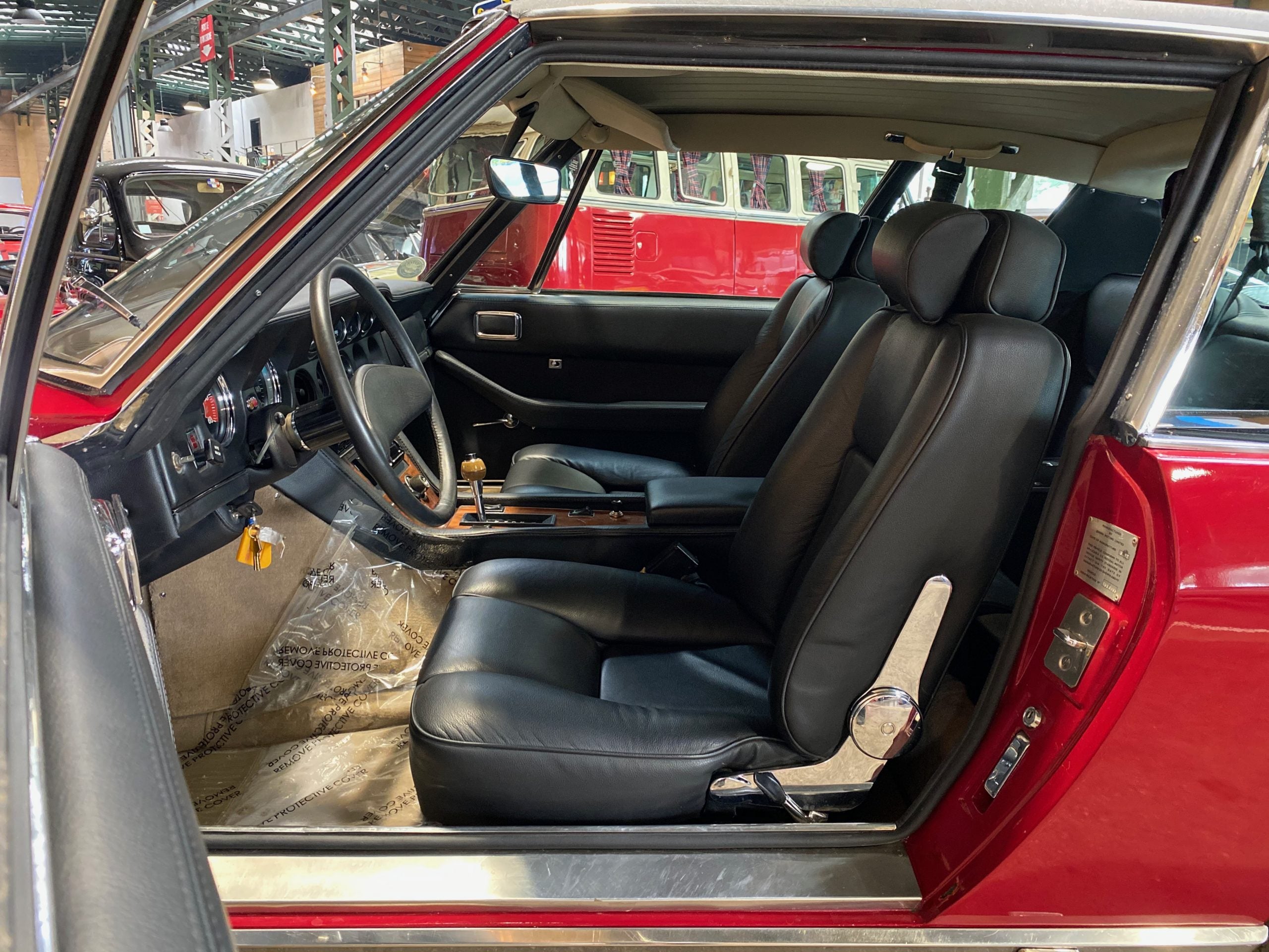 Jensen Interceptor III