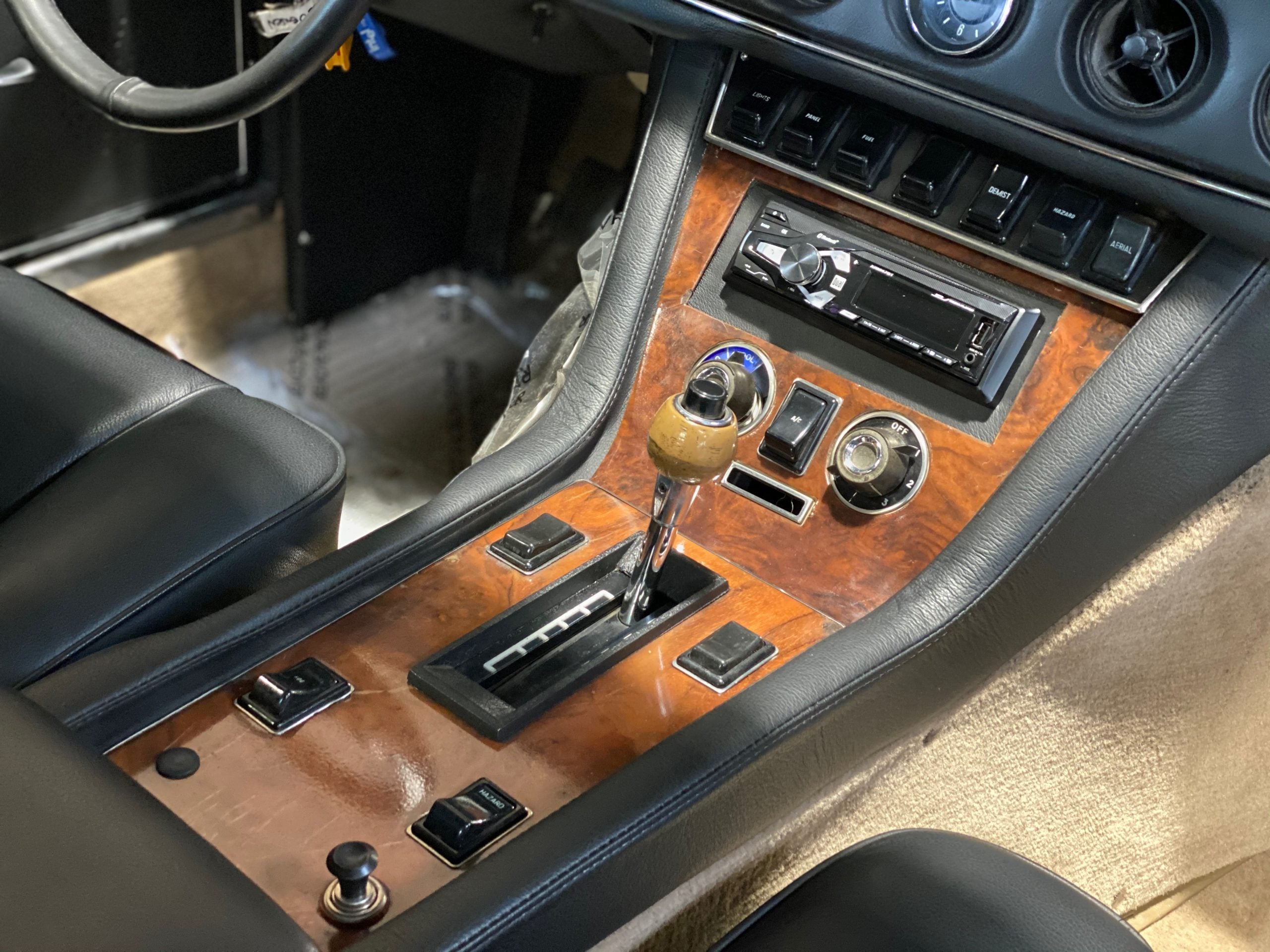 Jensen Interceptor III