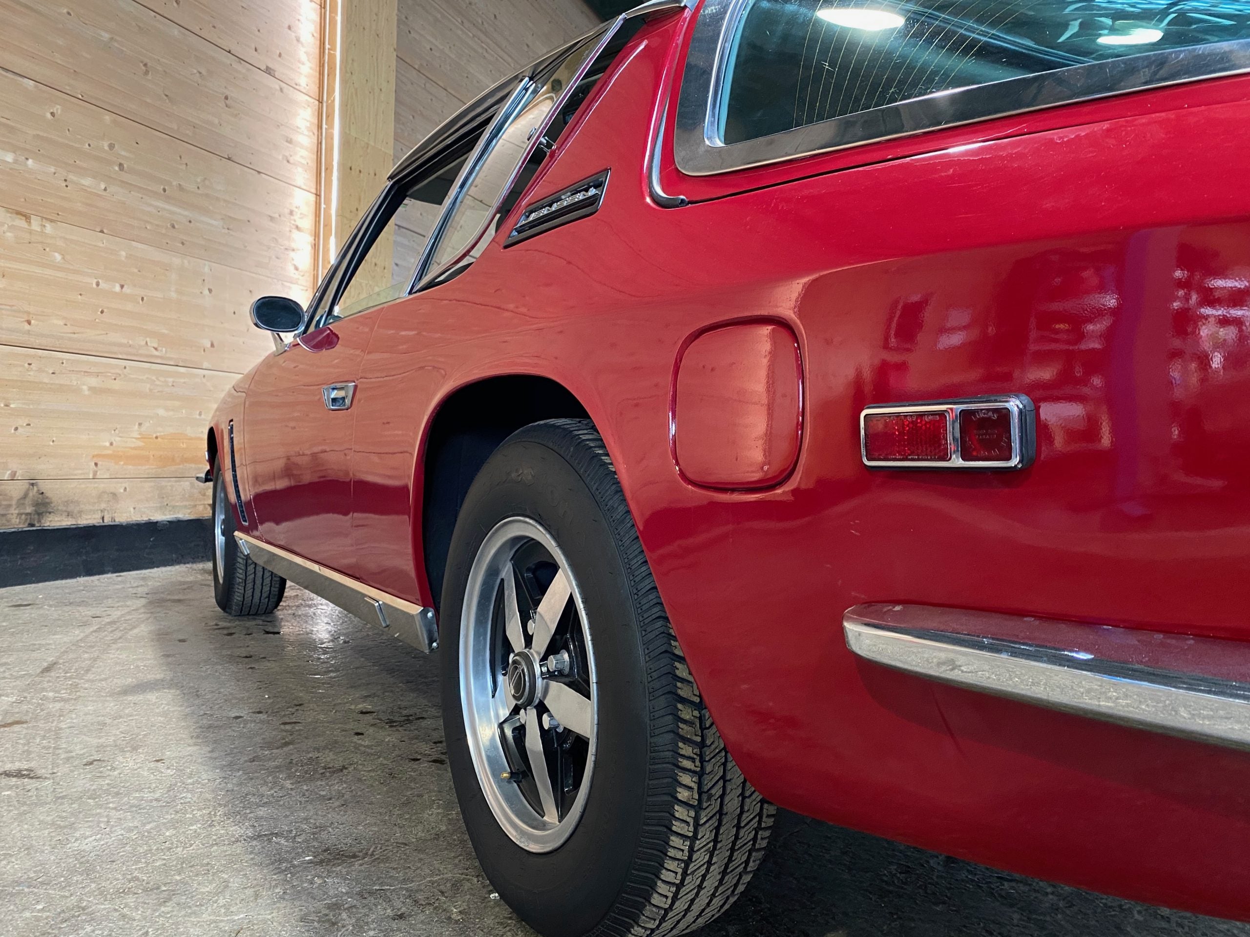 Jensen Interceptor III