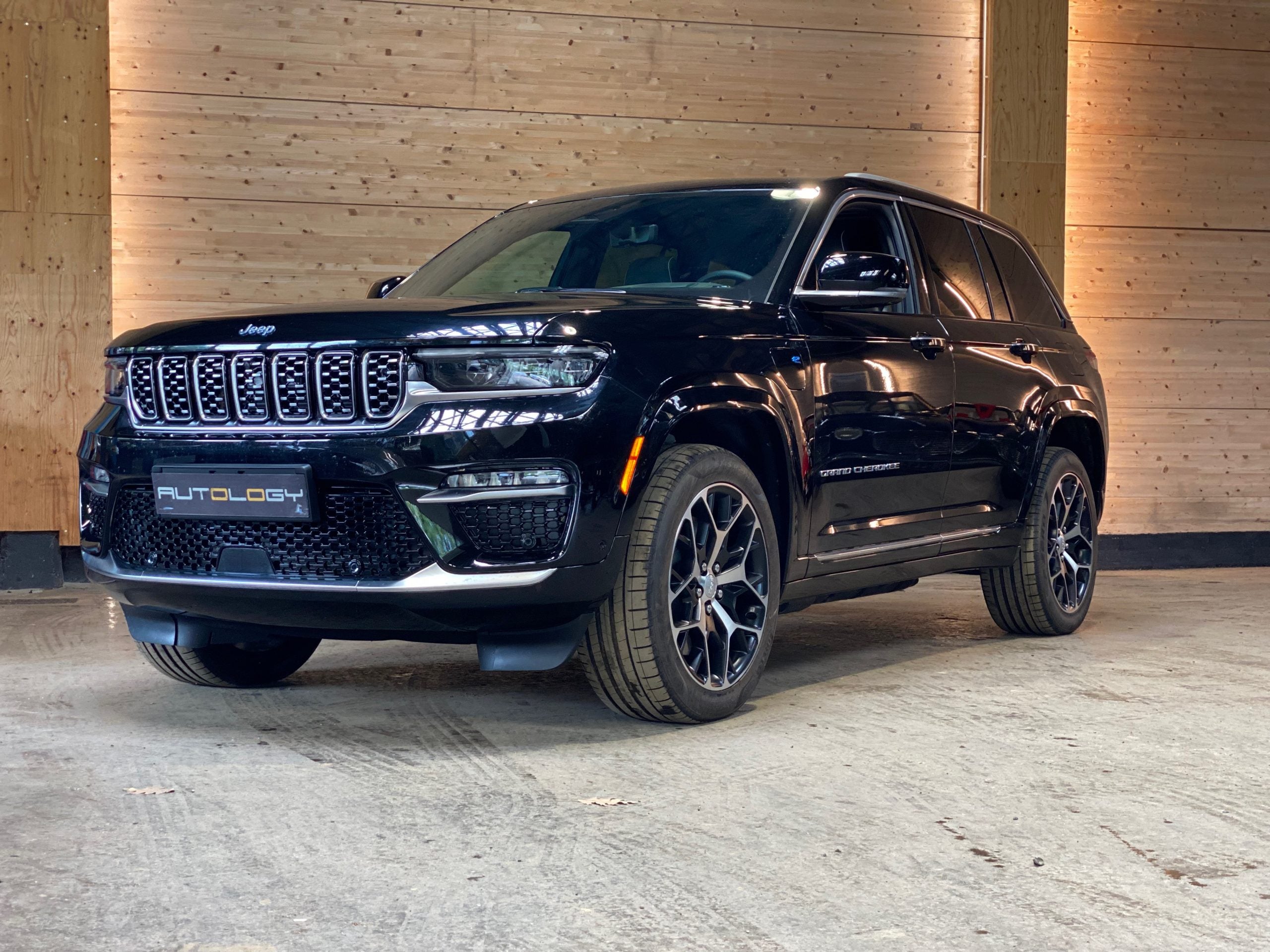 Jeep Grand Cherokee 4xe Exclusive Launch Edition
