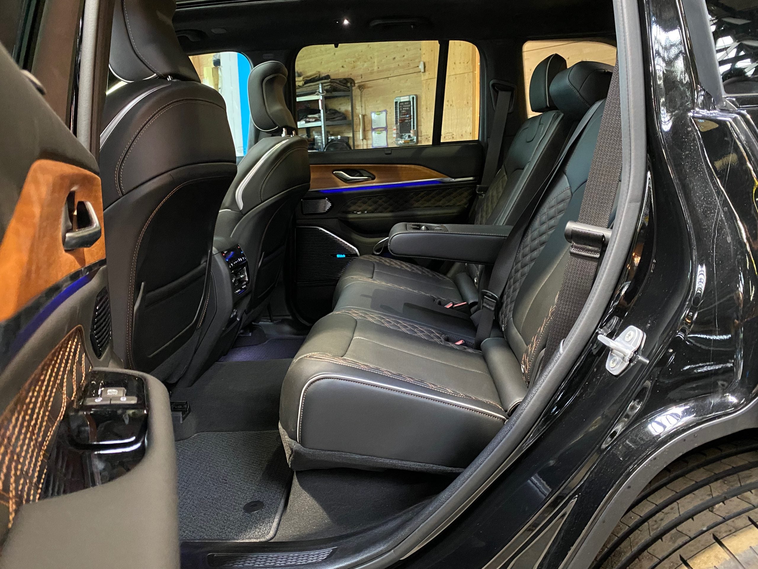 Jeep Grand Cherokee 4xe Exclusive Launch Edition