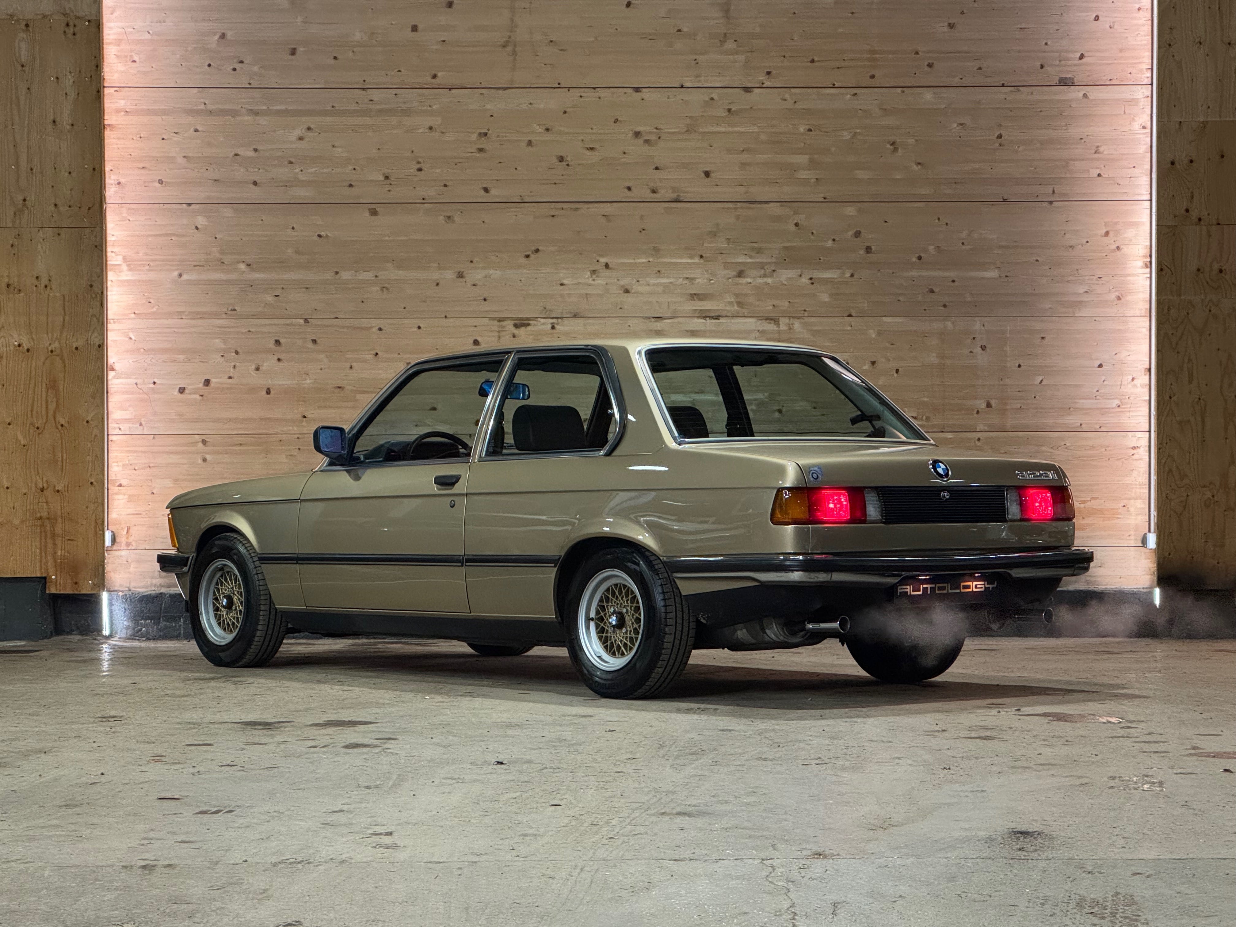 BMW 323i - E21 - Phase 2