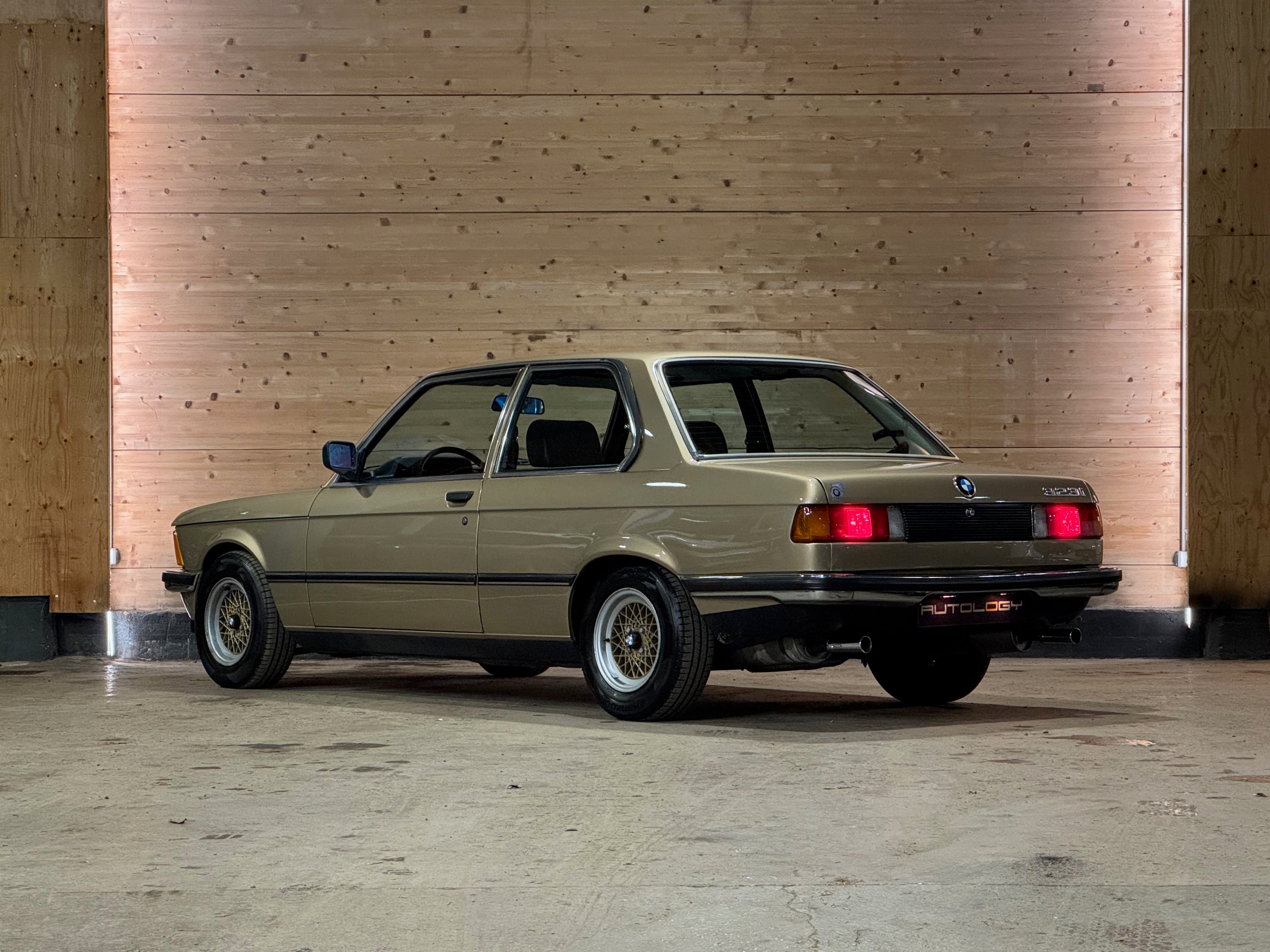 BMW 323i - E21 - Phase 2