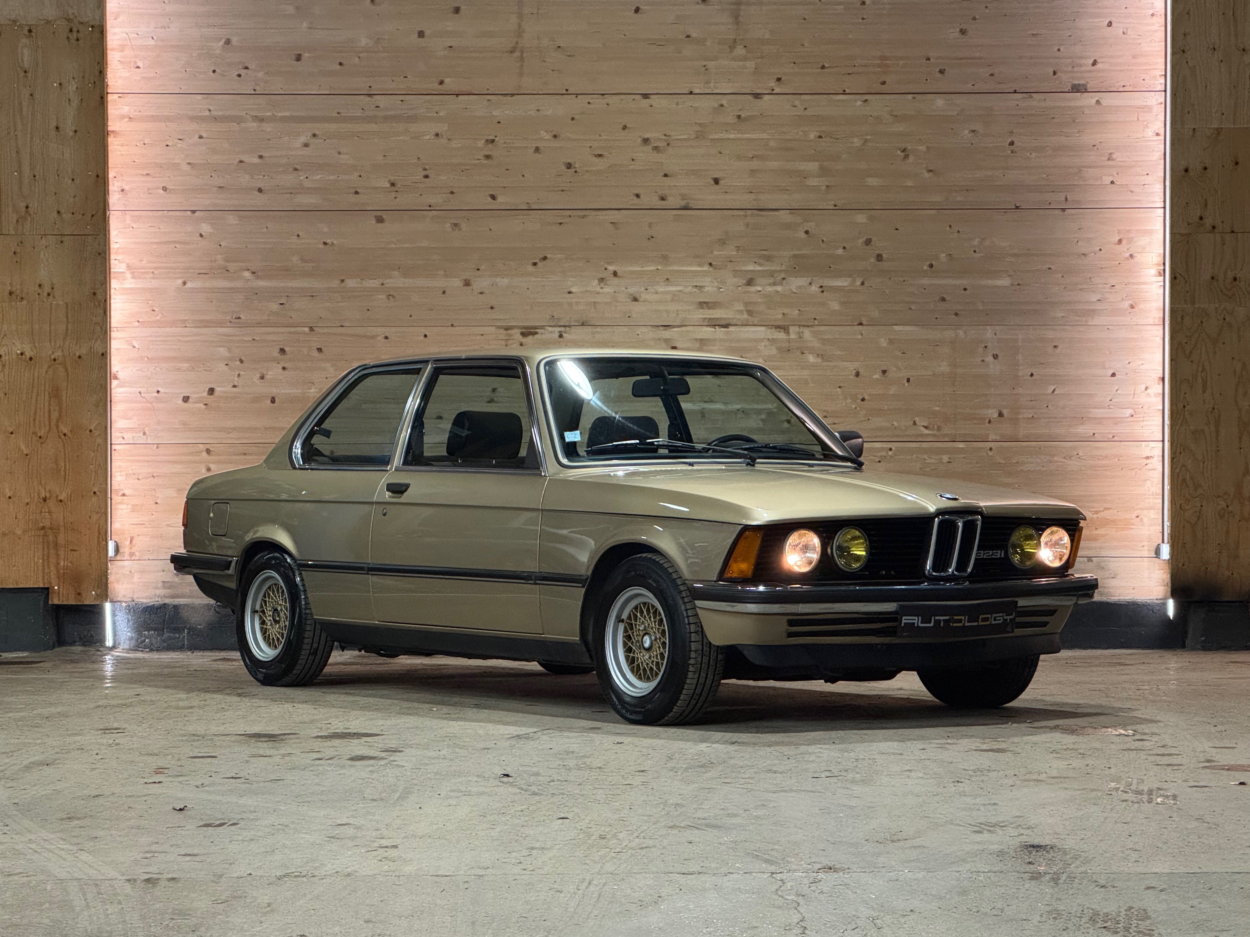 BMW 323i - E21 - Phase 2
