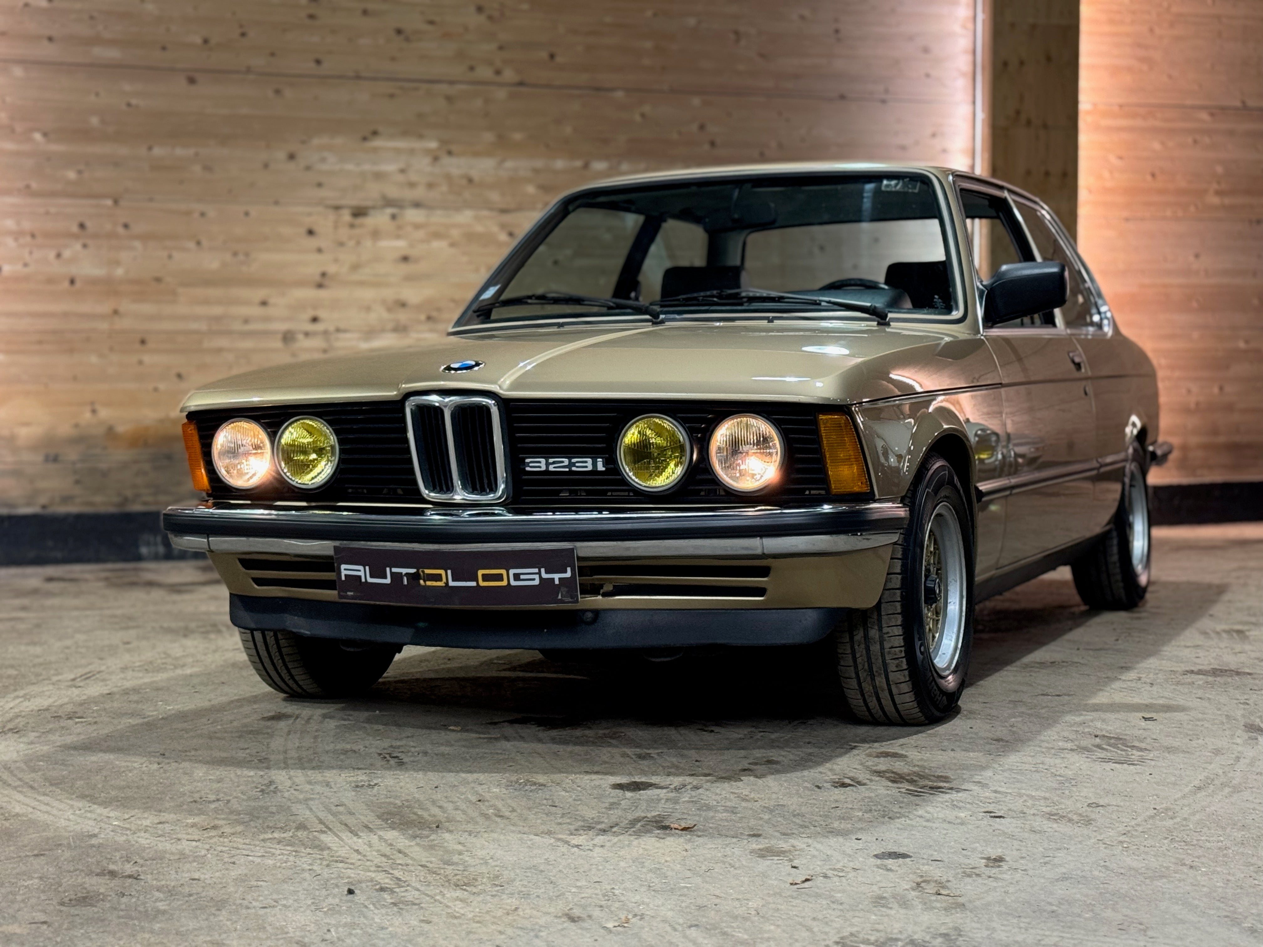 BMW 323i - E21 - Phase 2