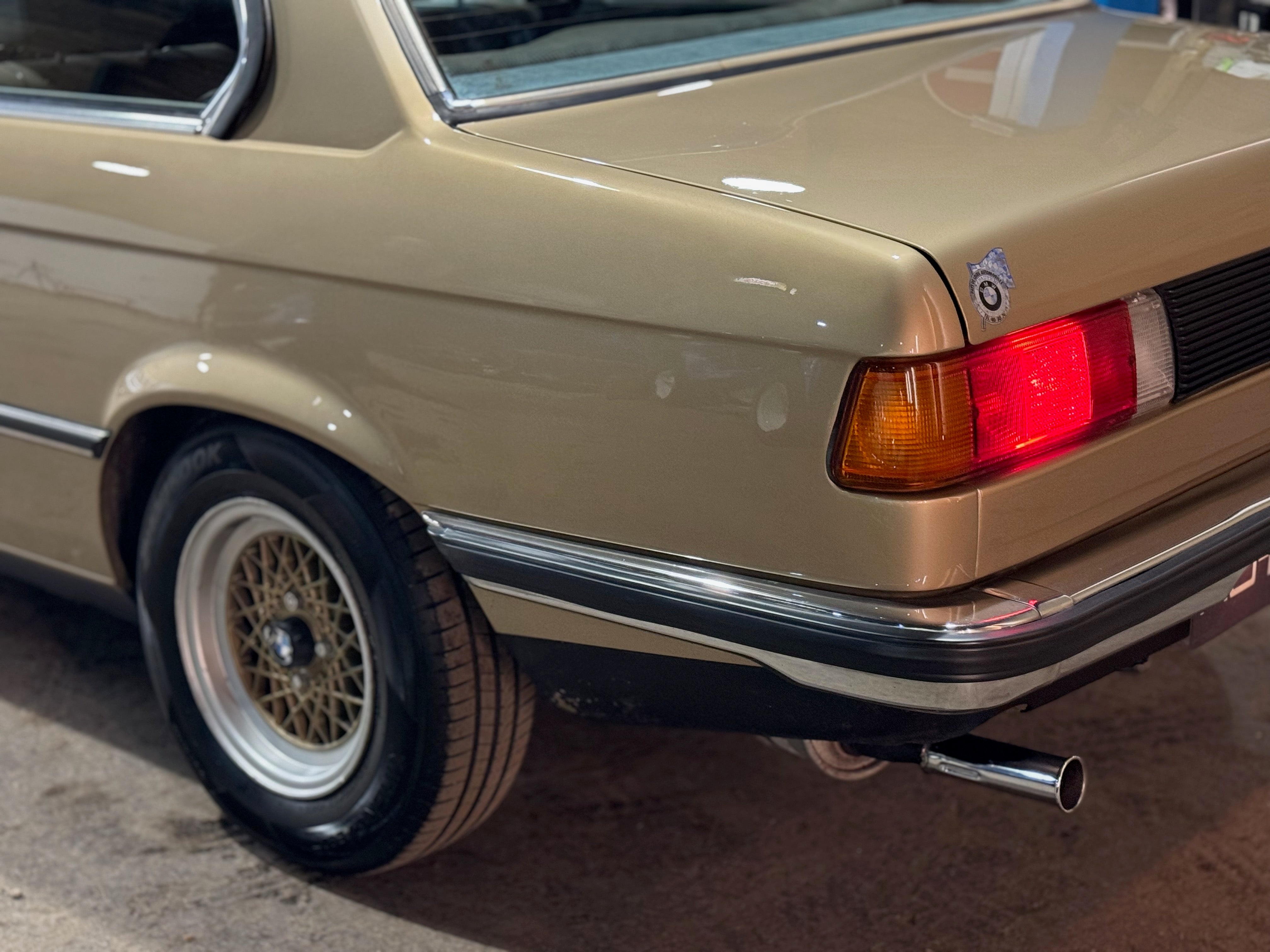 BMW 323i - E21 - Phase 2